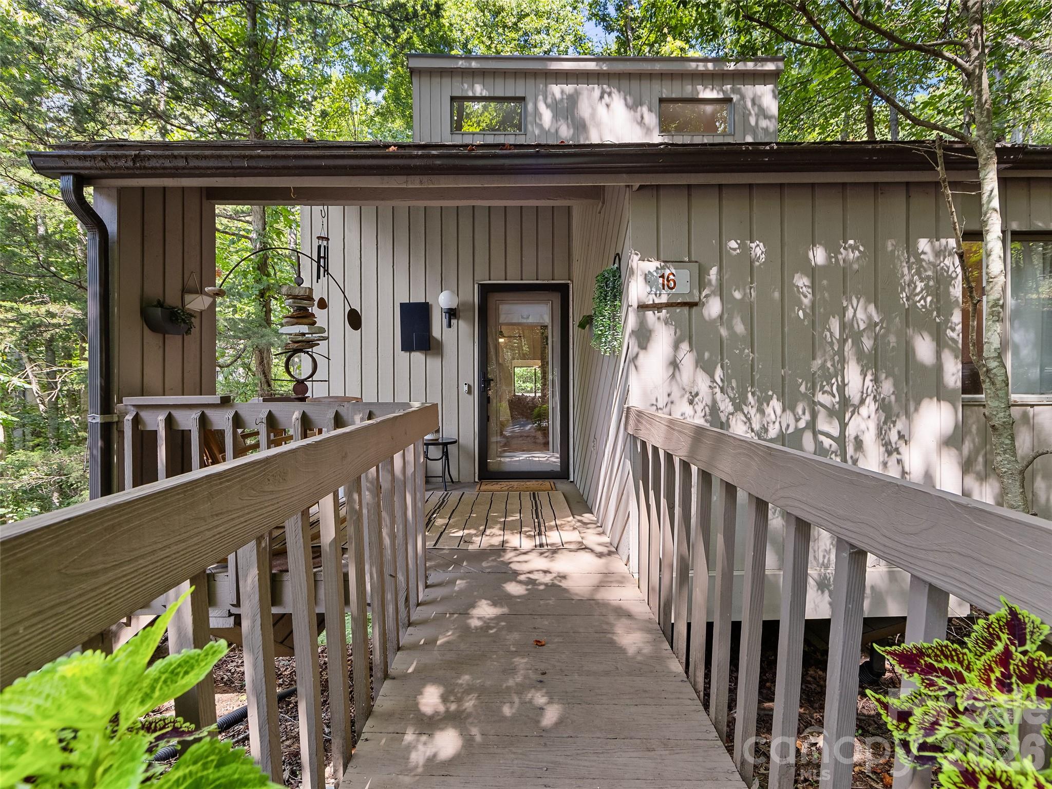 Condominium at 16 Cedarwood Drive, Asheville, photo 3 of 32