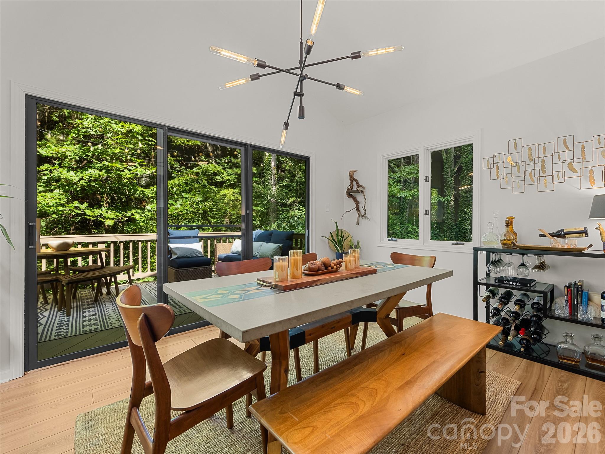 Condominium at 16 Cedarwood Drive, Asheville, photo 14 of 32