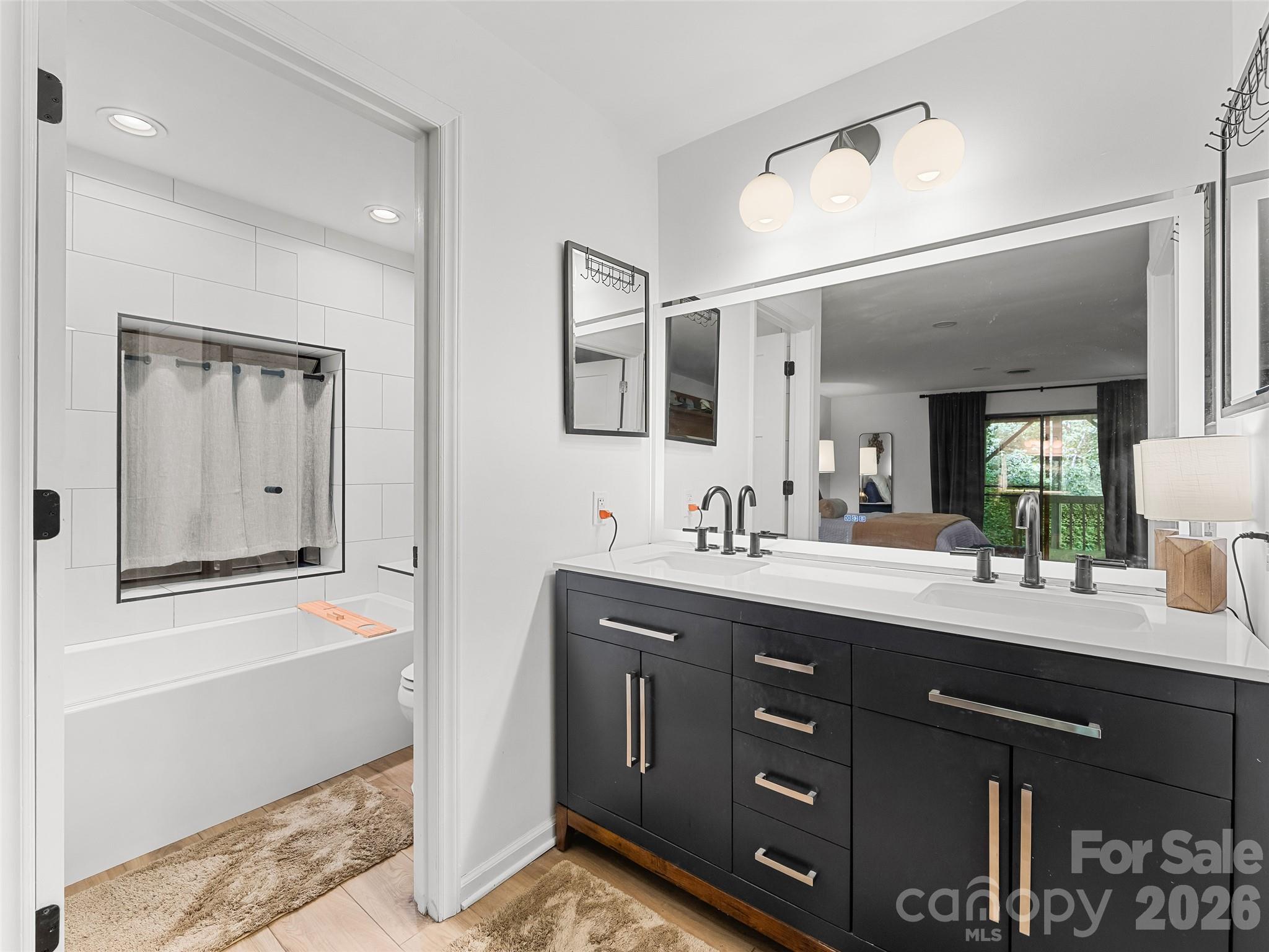 Condominium at 16 Cedarwood Drive, Asheville, photo 25 of 32