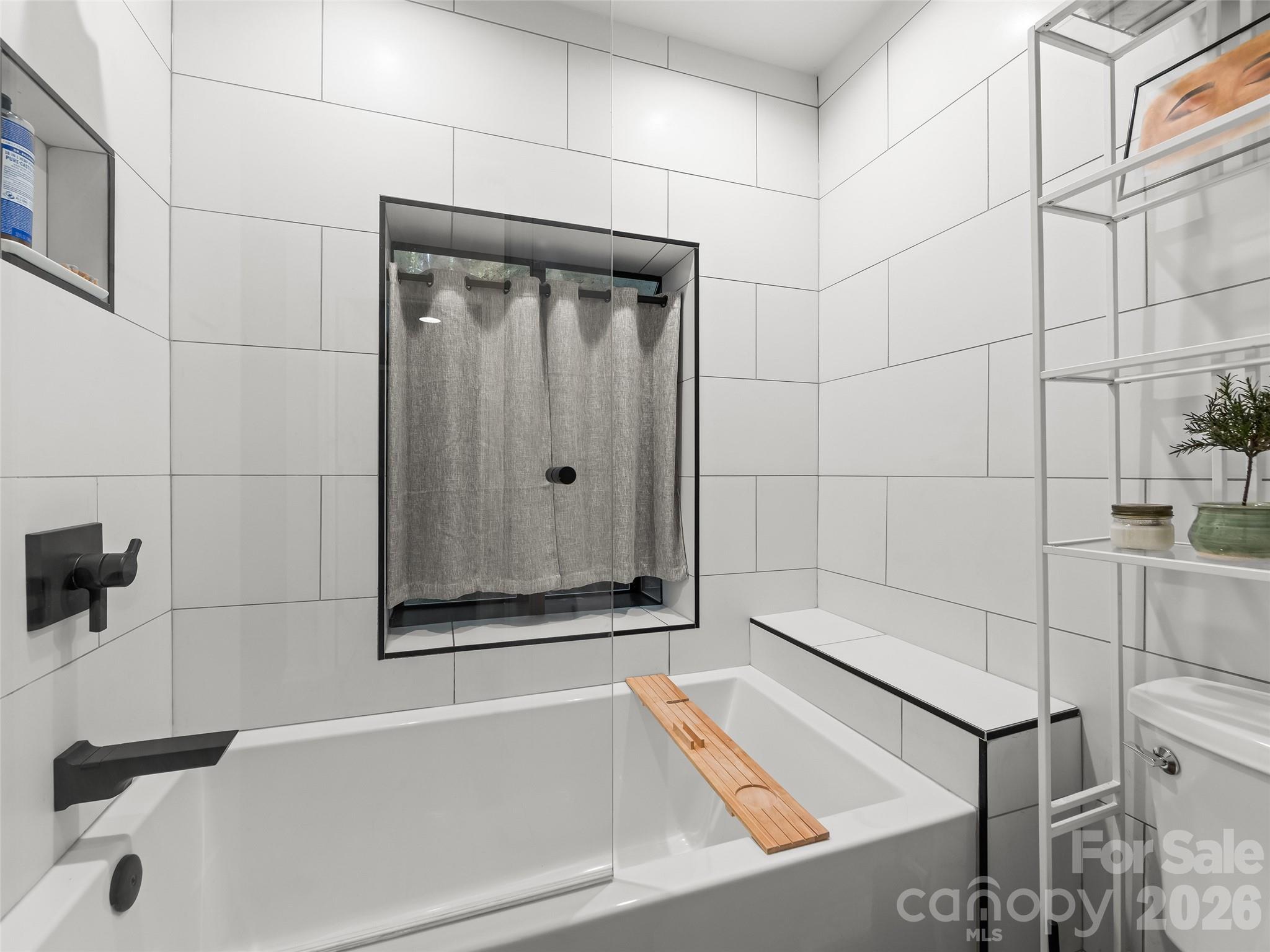 Condominium at 16 Cedarwood Drive, Asheville, photo 26 of 32