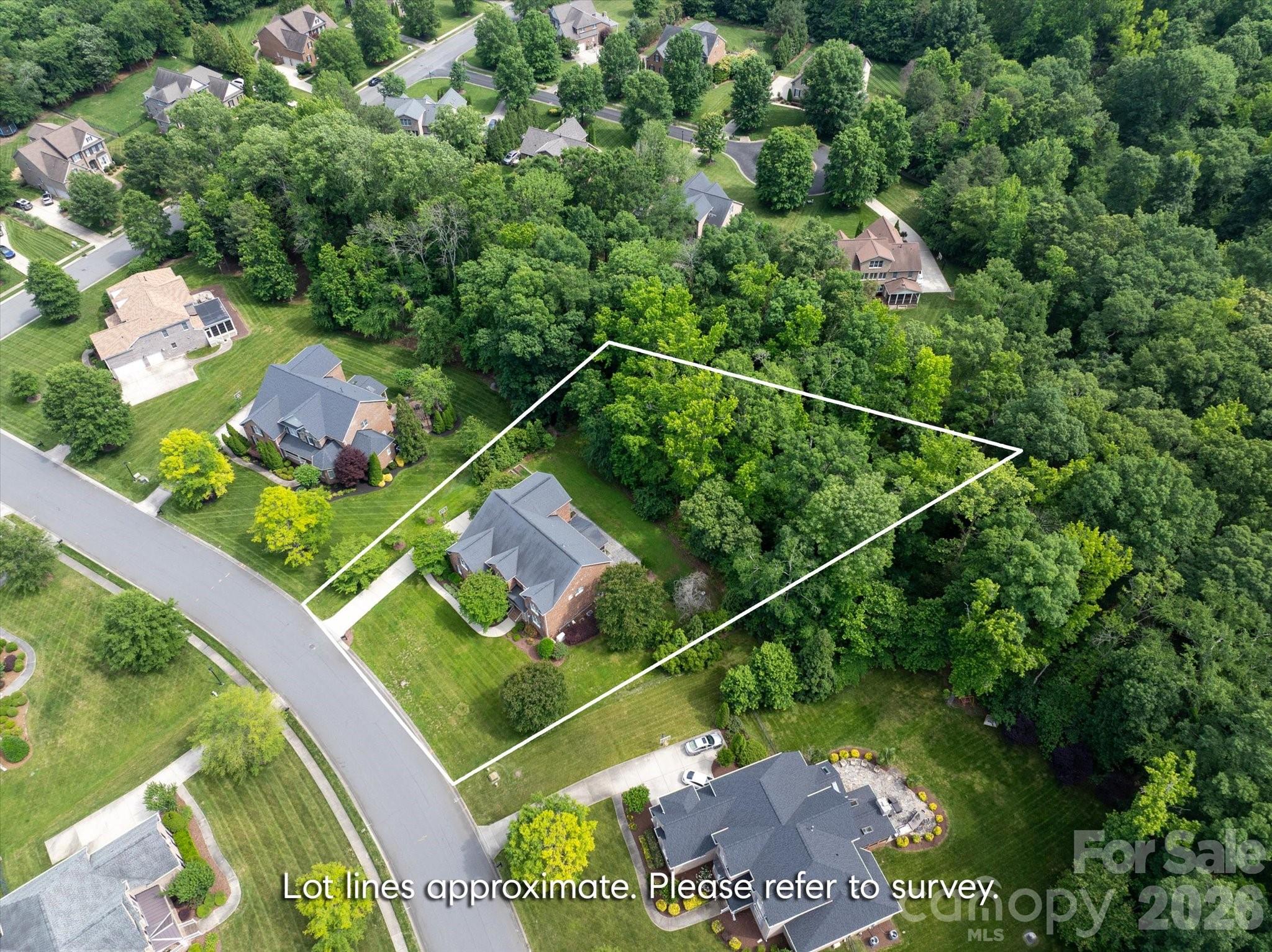 Single Family Residence at 409 Running Horse Lane, Waxhaw, photo 2 of 35