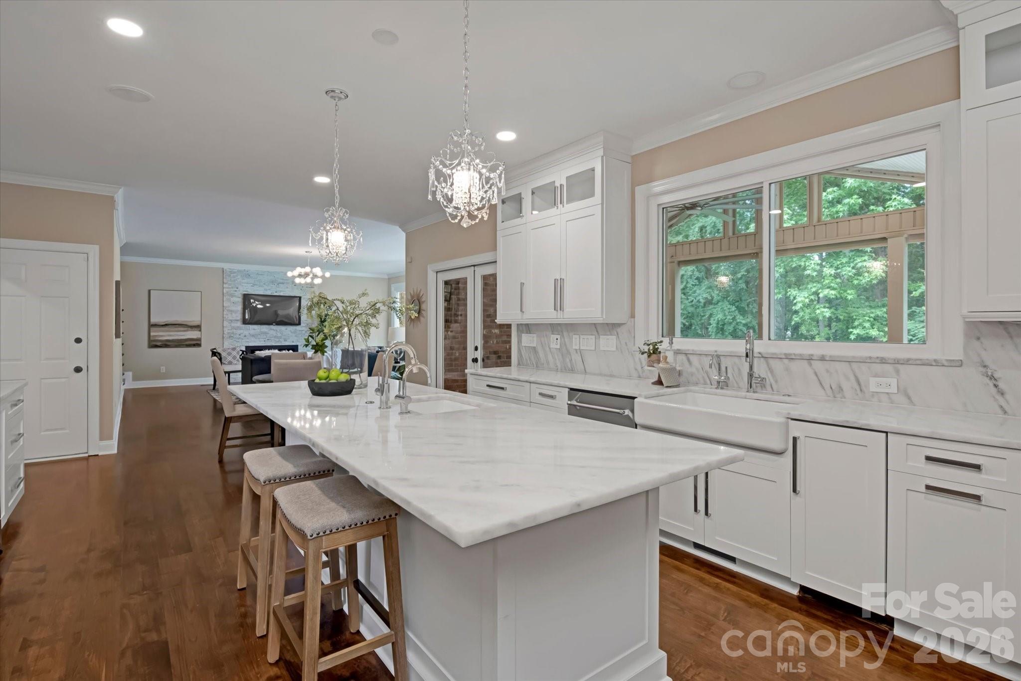 Single Family Residence at 409 Running Horse Lane, Waxhaw, photo 8 of 35