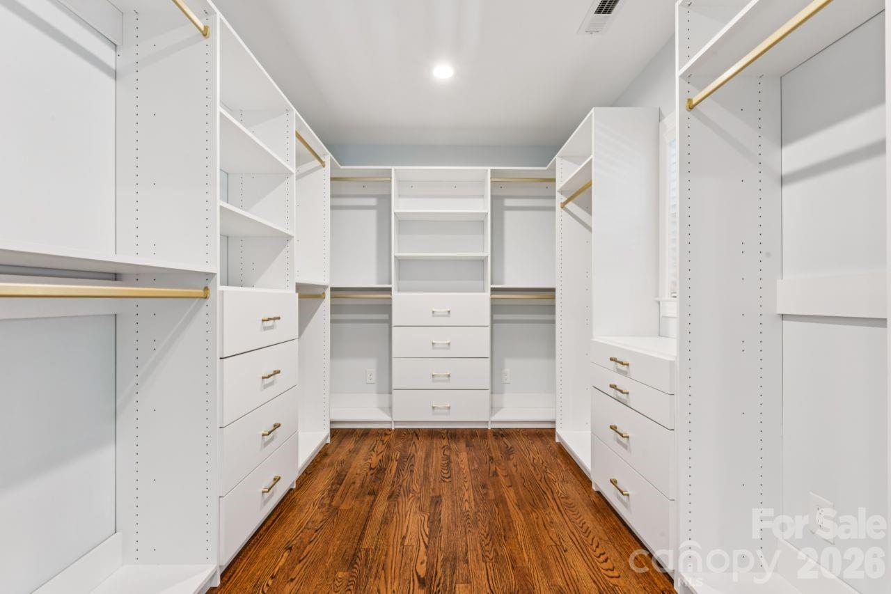 Single Family Residence at 1729 Lumpkin Circle, Rock Hill, photo 16 of 41