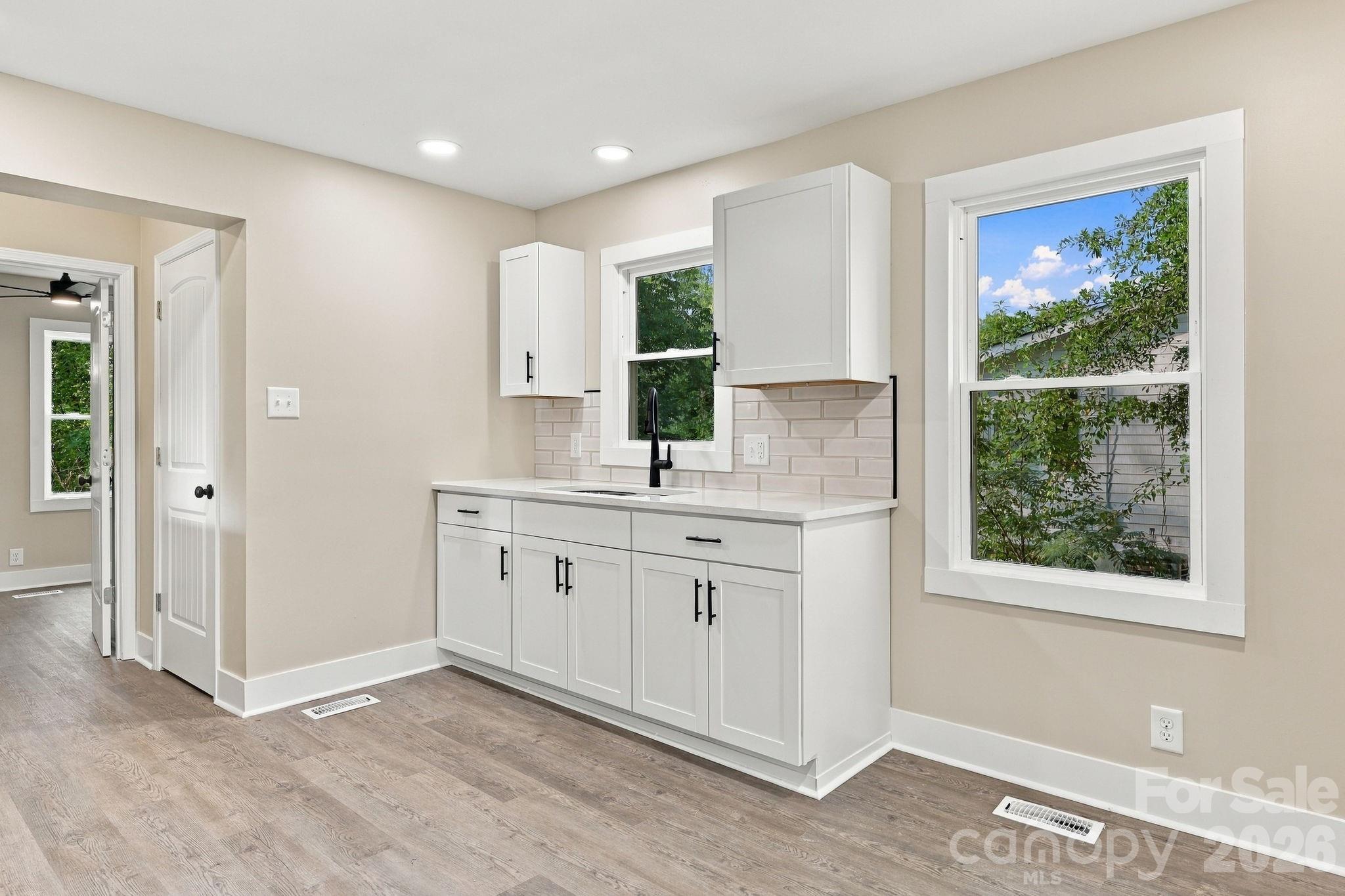 Single Family Residence at 314 Rockyford Street, Morganton, photo 7 of 29