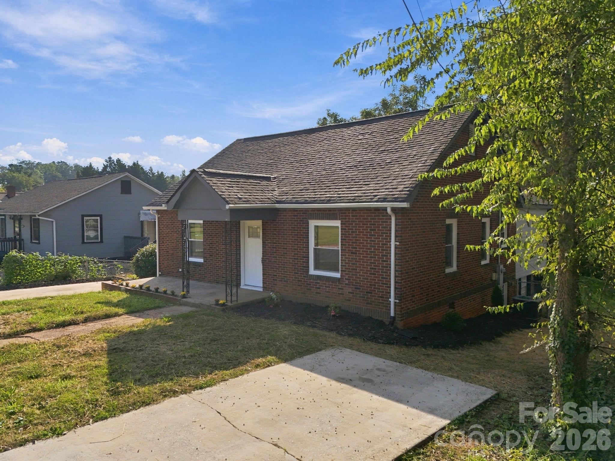 Single Family Residence at 314 Rockyford Street, Morganton, photo 25 of 29