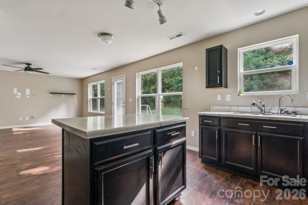 Single Family Residence at 107 Berrybeth Circle, China Grove, photo 6 of 32