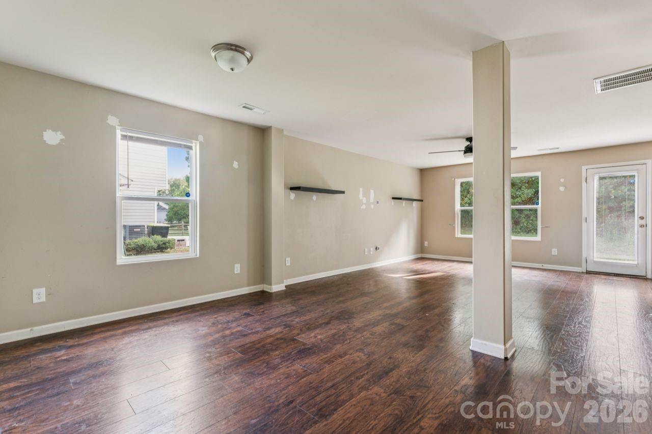 Single Family Residence at 107 Berrybeth Circle, China Grove, photo 8 of 32
