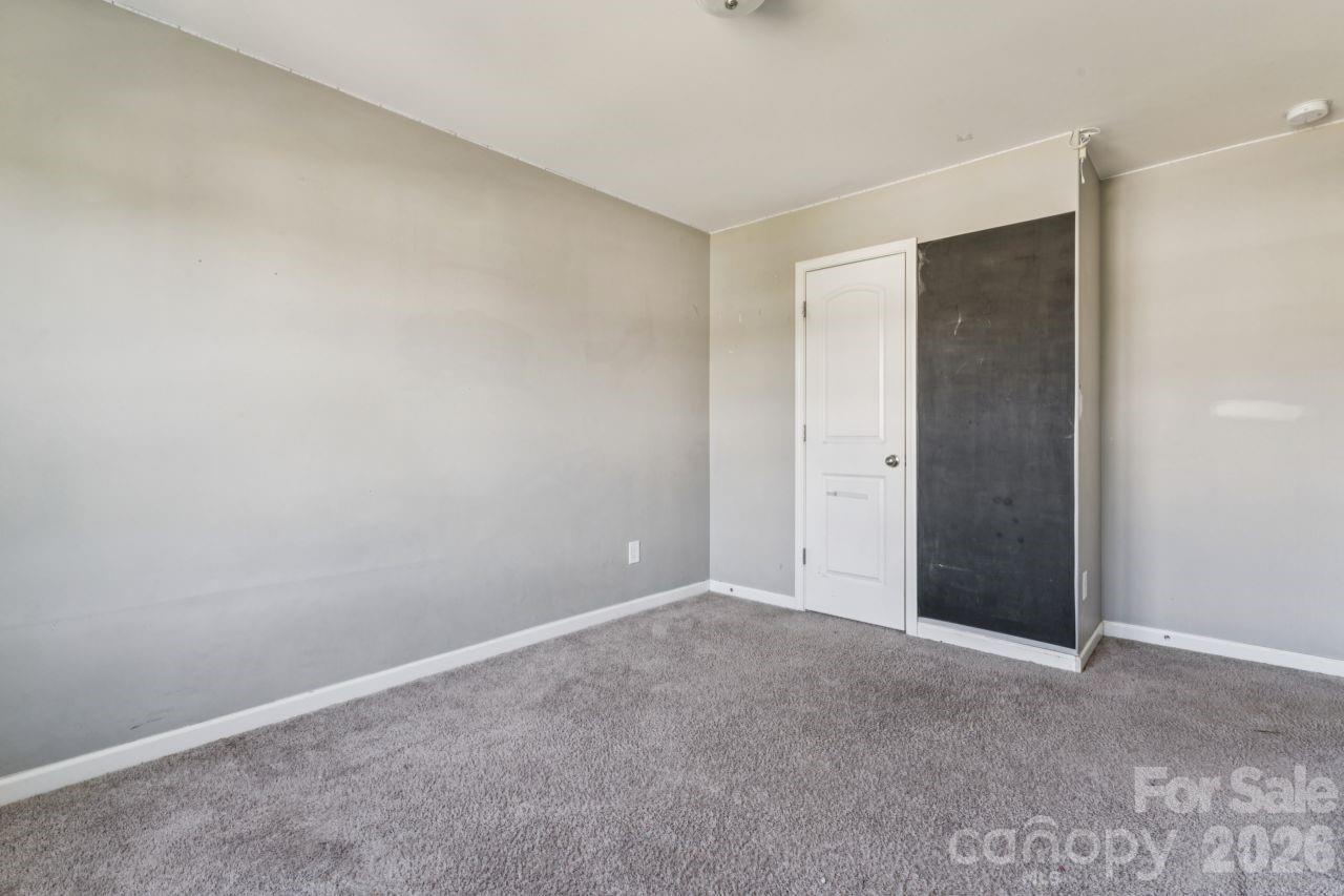 Single Family Residence at 107 Berrybeth Circle, China Grove, photo 22 of 32