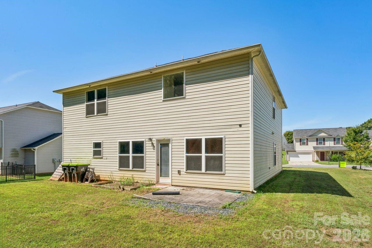 Single Family Residence at 107 Berrybeth Circle, China Grove, photo 32 of 32