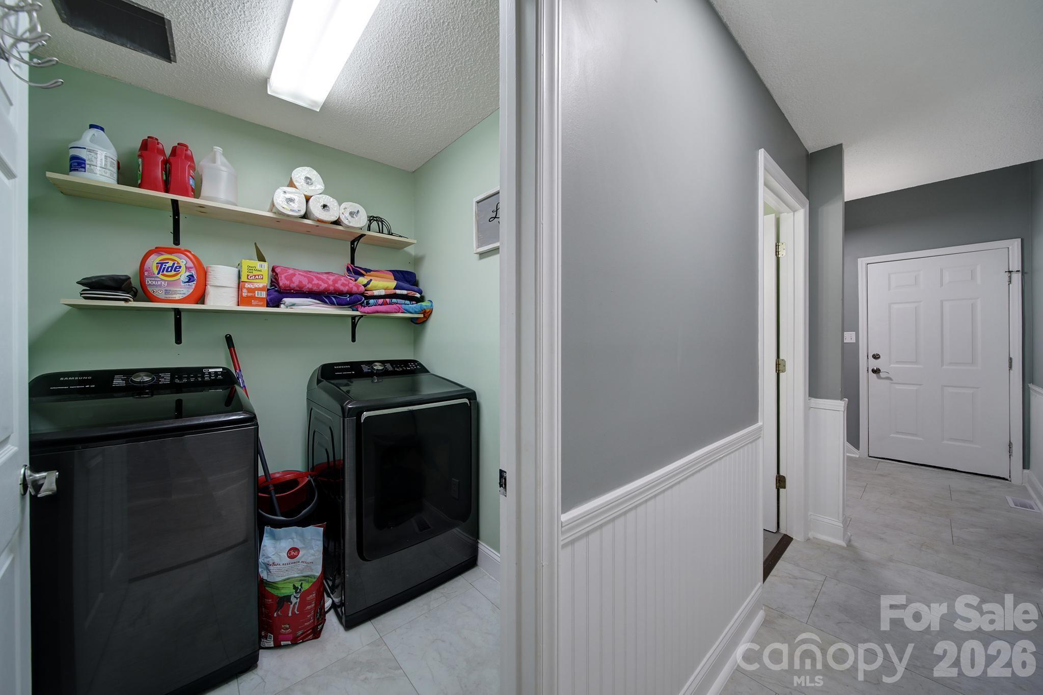 Single Family Residence at 2155 Strawberry Road, Rock Hill, photo 14 of 44