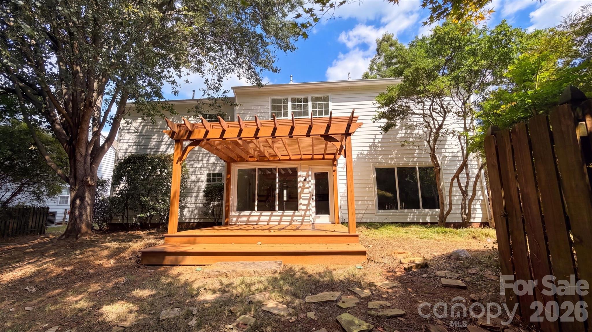 Single Family Residence at 7744 Epping Forest Drive, Huntersville, photo 5 of 19