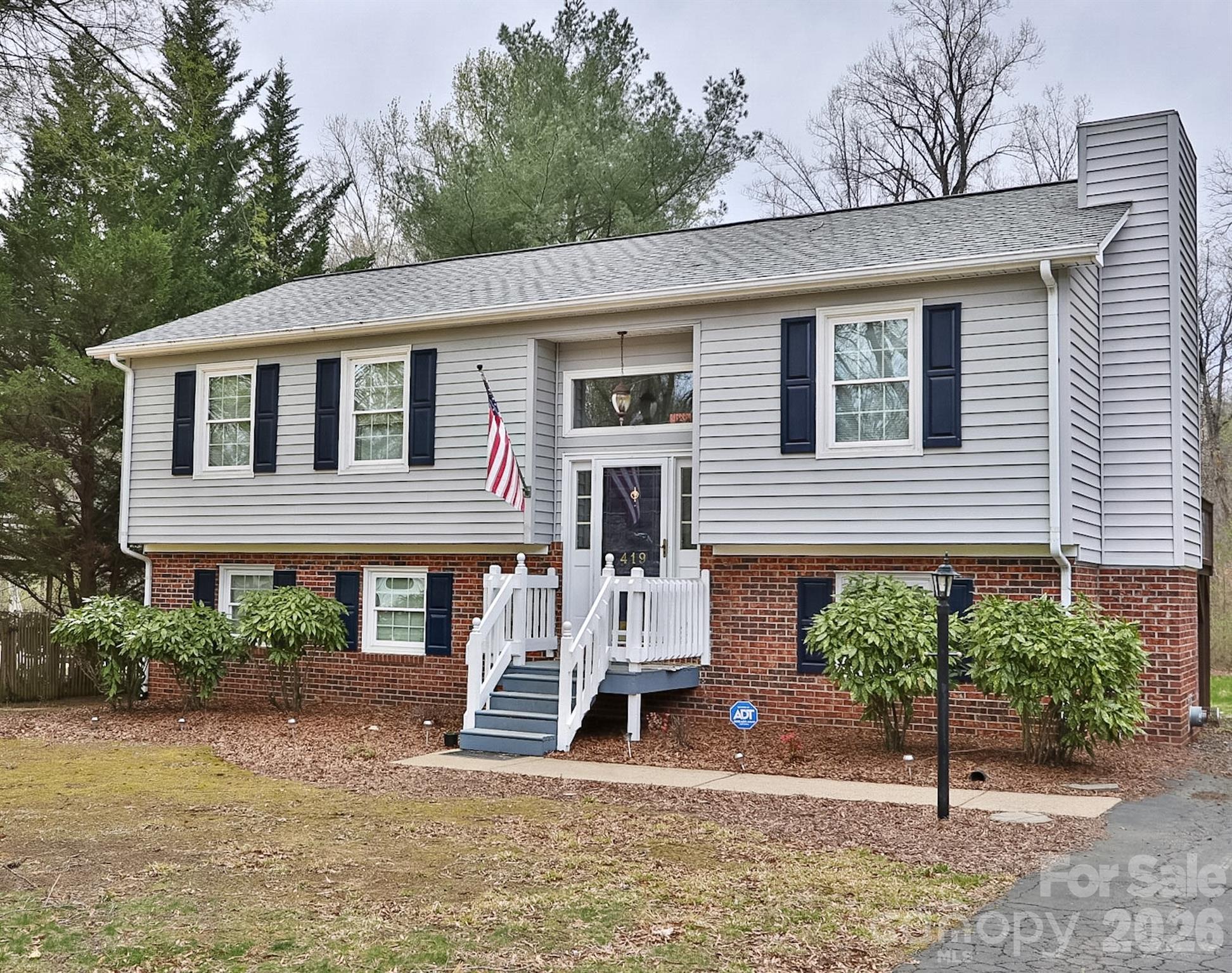 Single Family Residence at 419 Cypress Drive, Reidsville, photo 5 of 43