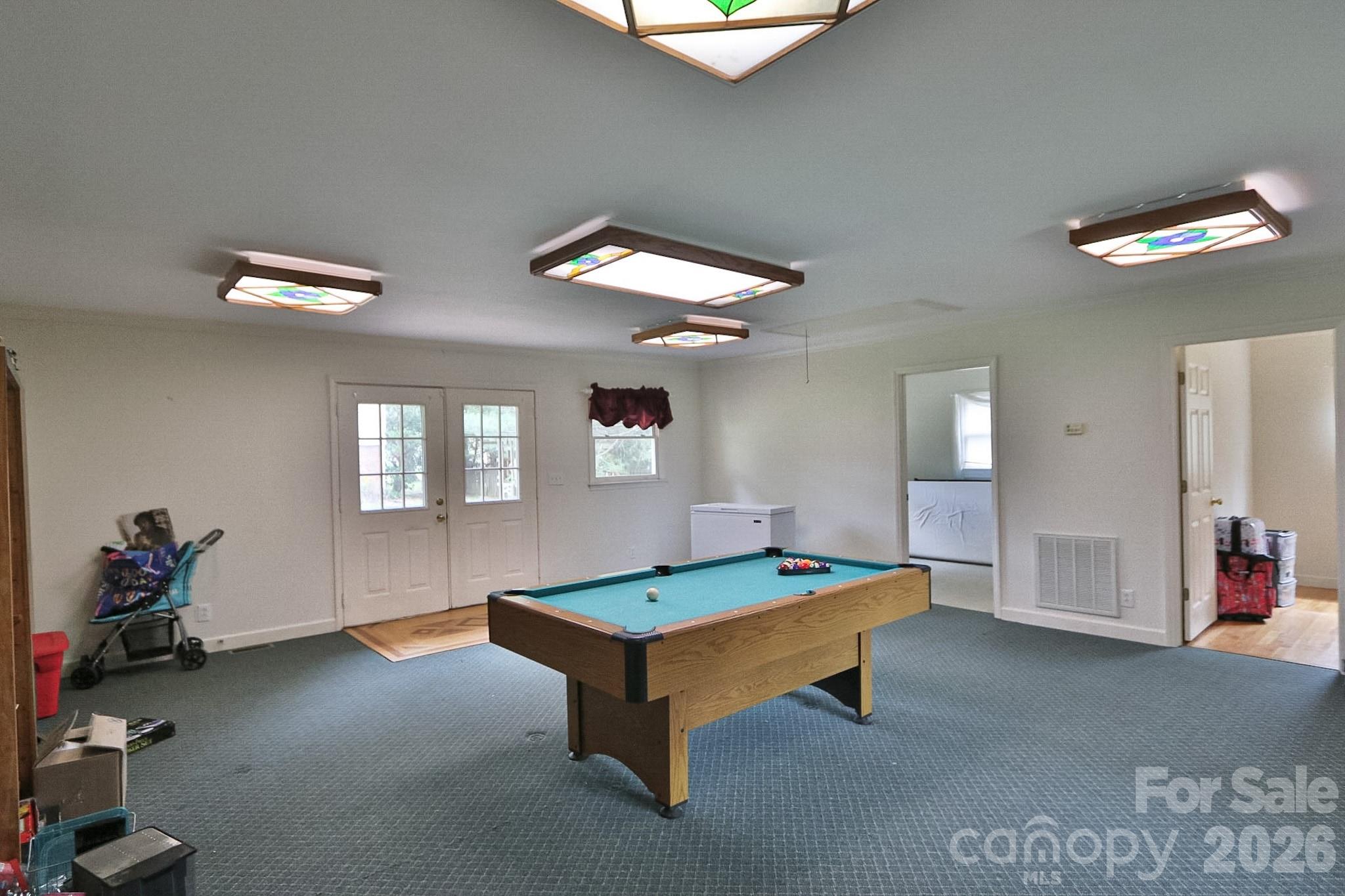 Single Family Residence at 419 Cypress Drive, Reidsville, photo 6 of 43