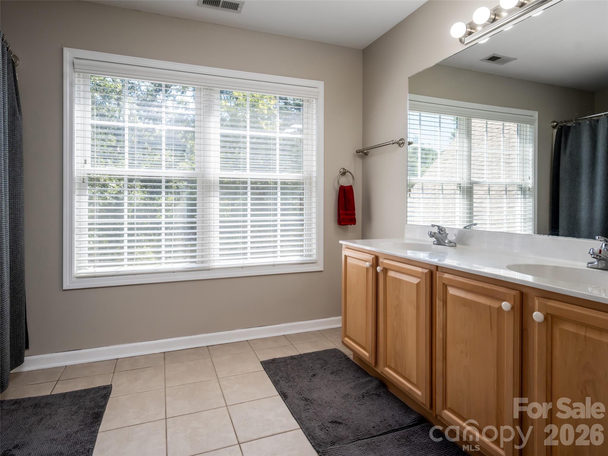Single Family Residence at 273 Cross Creek Drive, Marion, photo 27 of 47