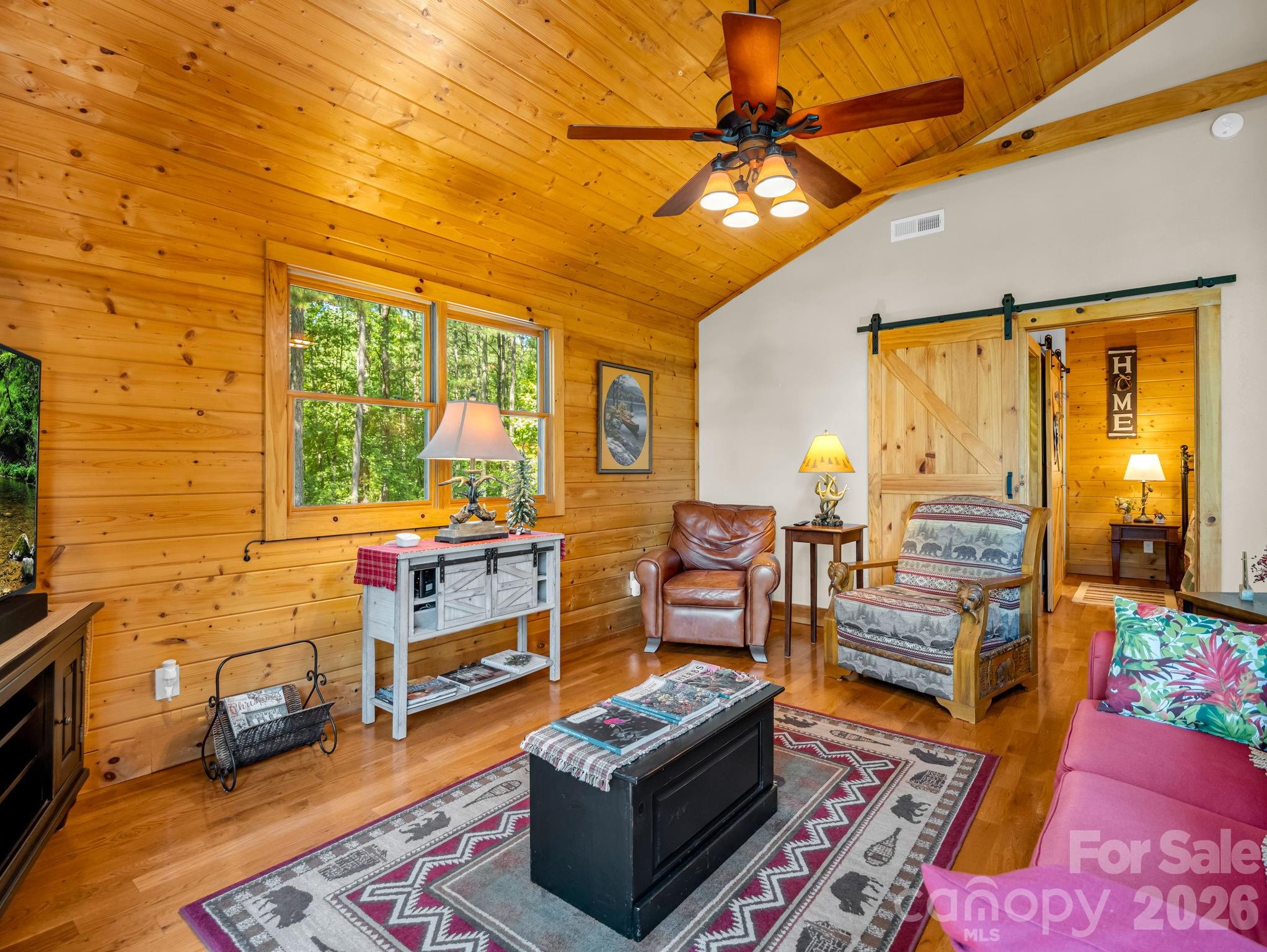 Single Family Residence at 106 Lake Terrace Drive, Nebo, photo 17 of 48