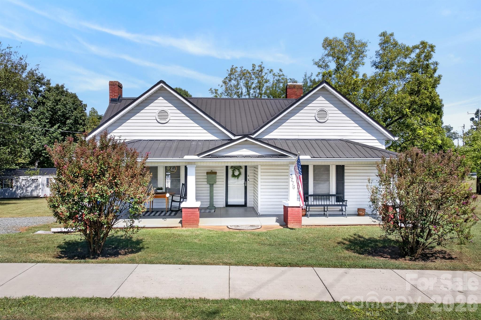 3276 E Calvin Street