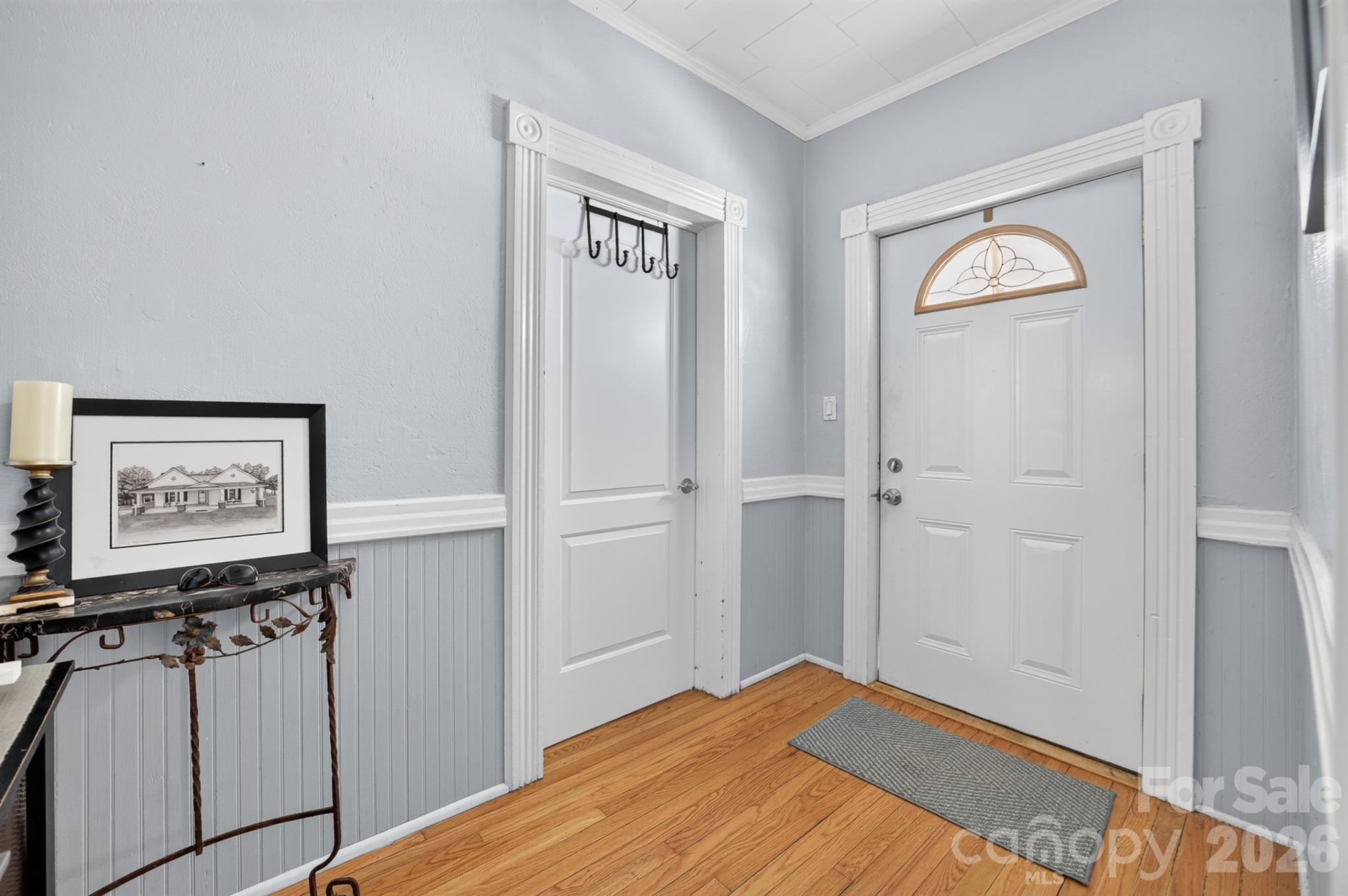Single Family Residence at 3276 E Calvin Street, Claremont, photo 6 of 29