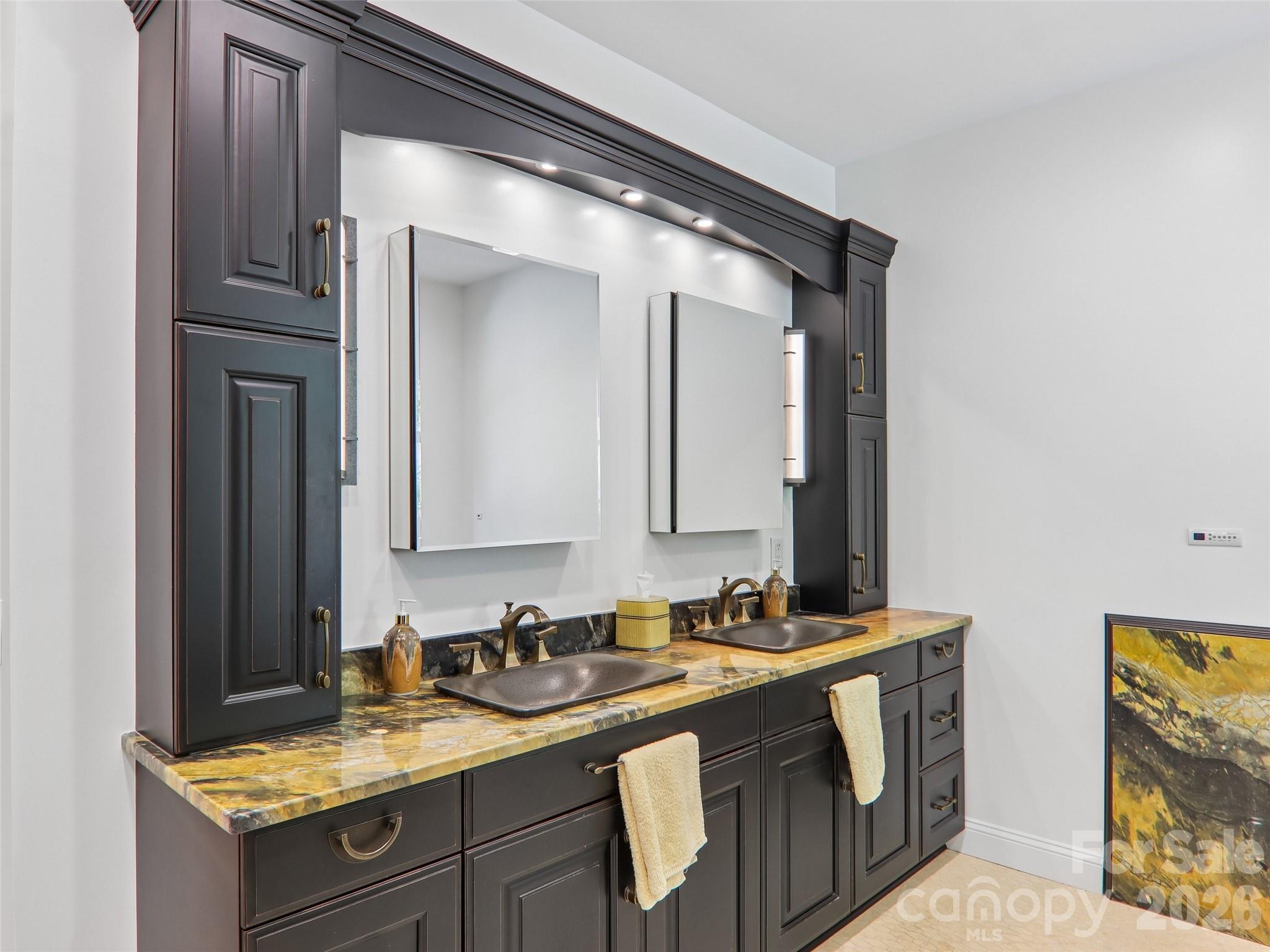 Single Family Residence at 404 Southview Lane, Flat Rock, photo 20 of 48