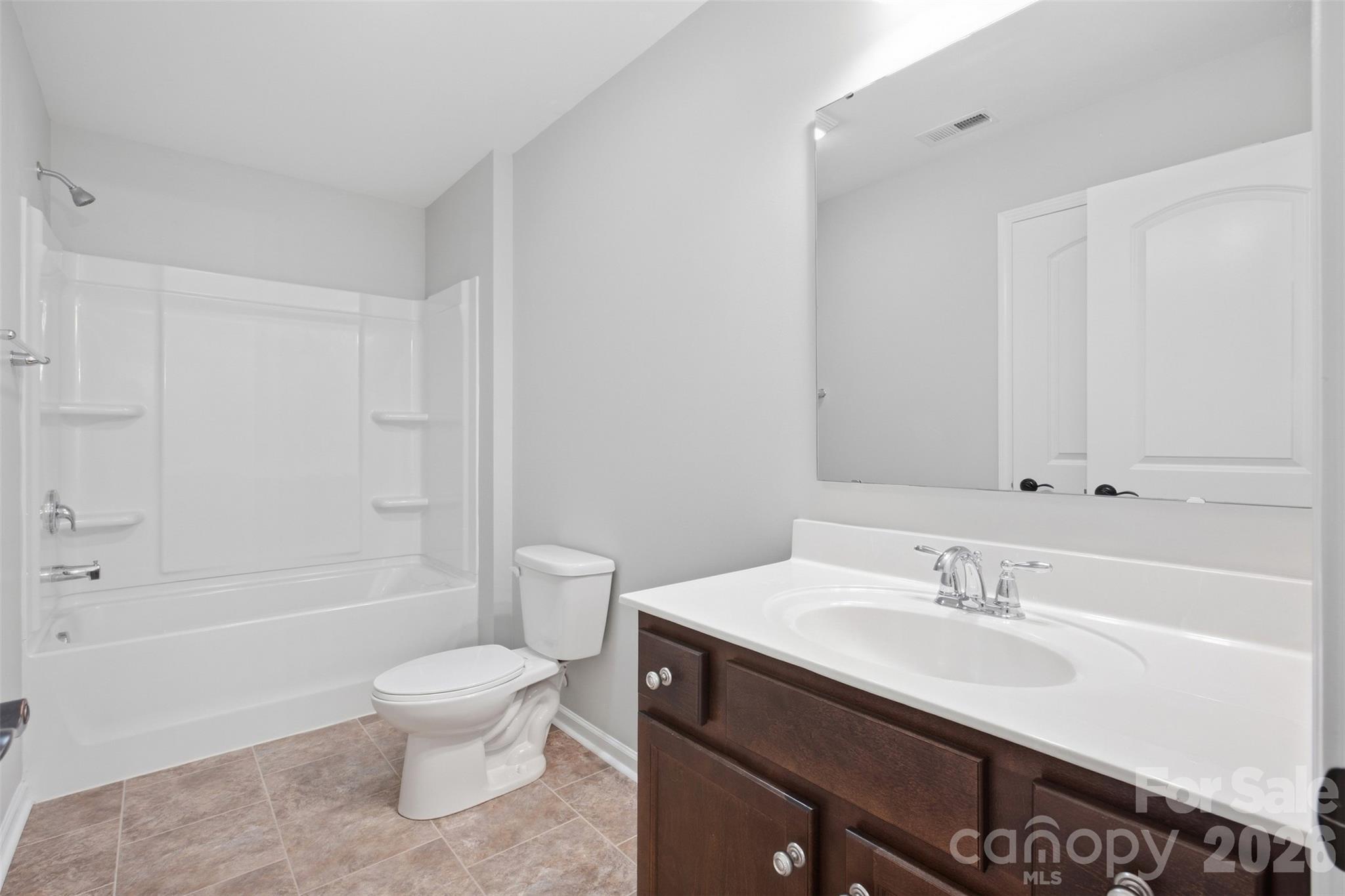 Single Family Residence at 142 Fesperman Circle, Troutman, photo 46 of 51