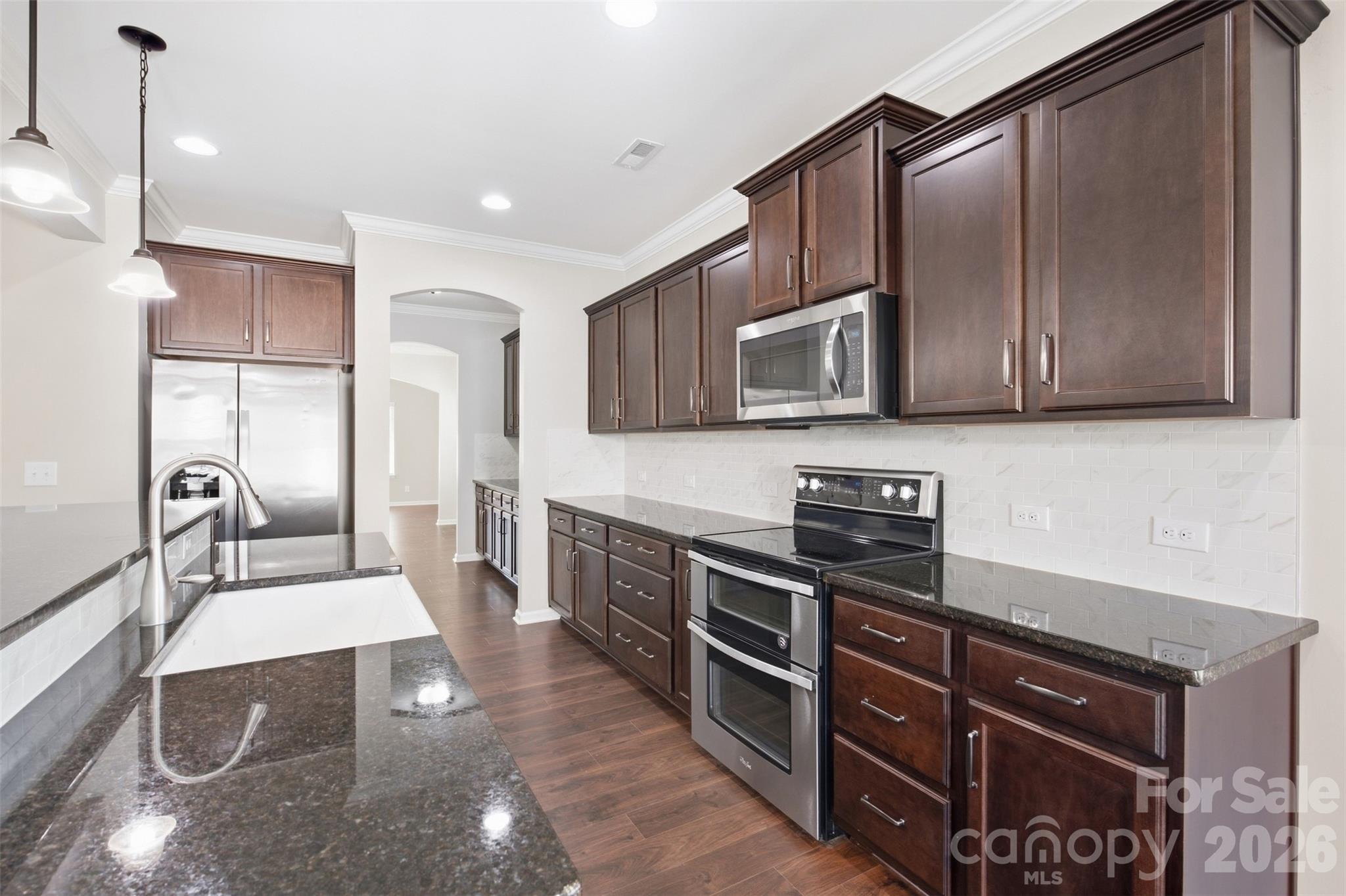 Single Family Residence at 142 Fesperman Circle, Troutman, photo 11 of 51