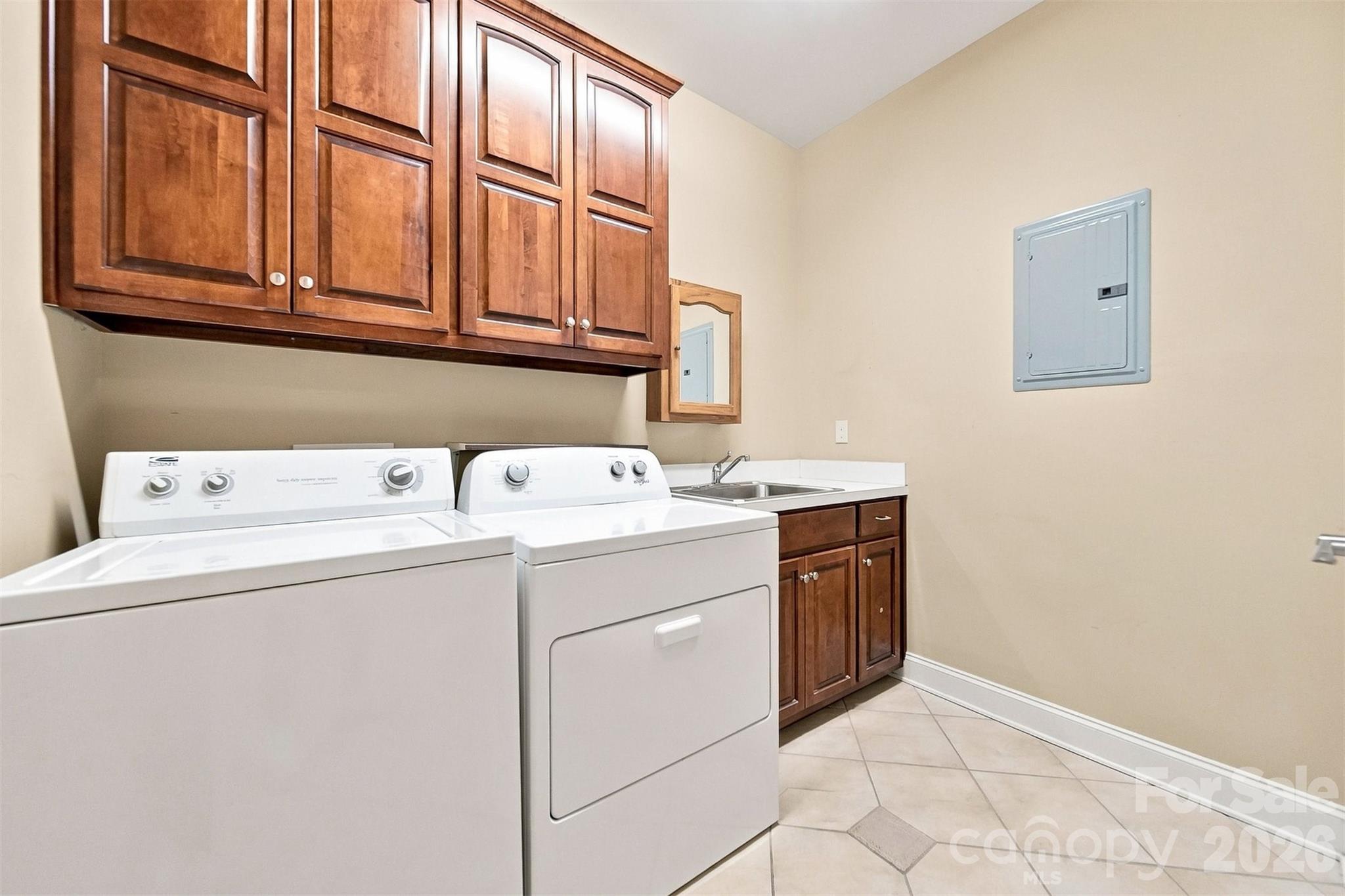 Single Family Residence at 1548 Nazareth Lane, Conover, photo 20 of 47