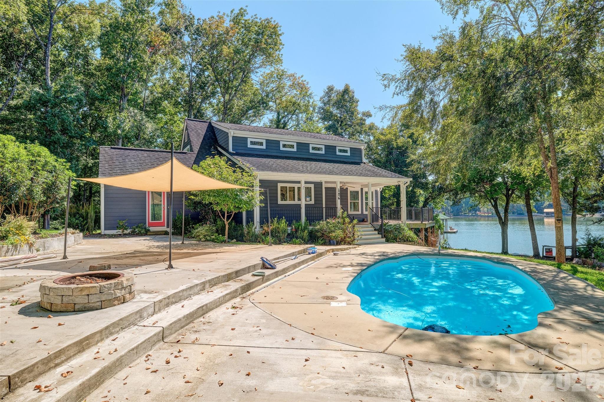 Single Family Residence at 486 Willow Cove Road, Lake Wylie, photo 7 of 43