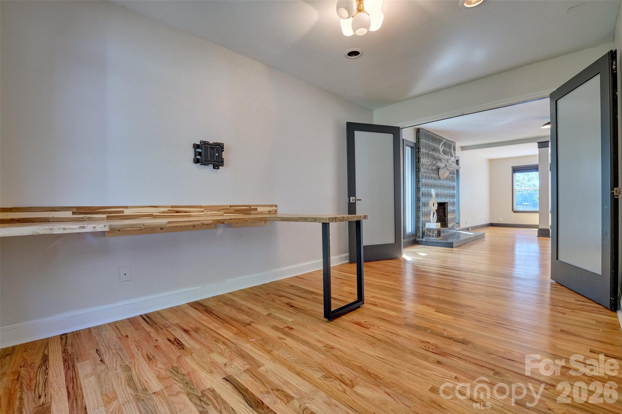 Single Family Residence at 486 Willow Cove Road, Lake Wylie, photo 16 of 43