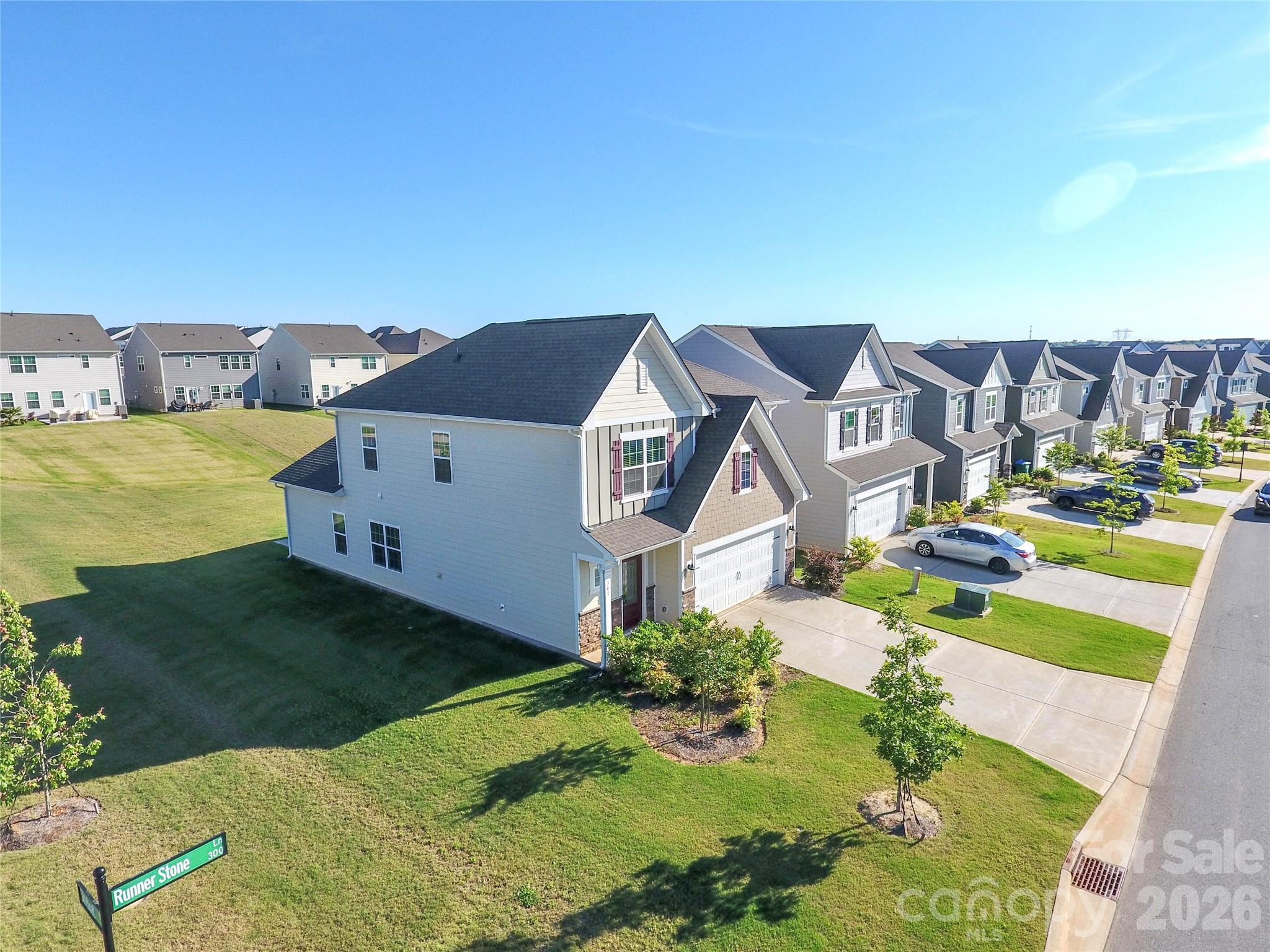 Single Family Residence at 341 Runner Stone Lane, Fort Mill, photo 3 of 32