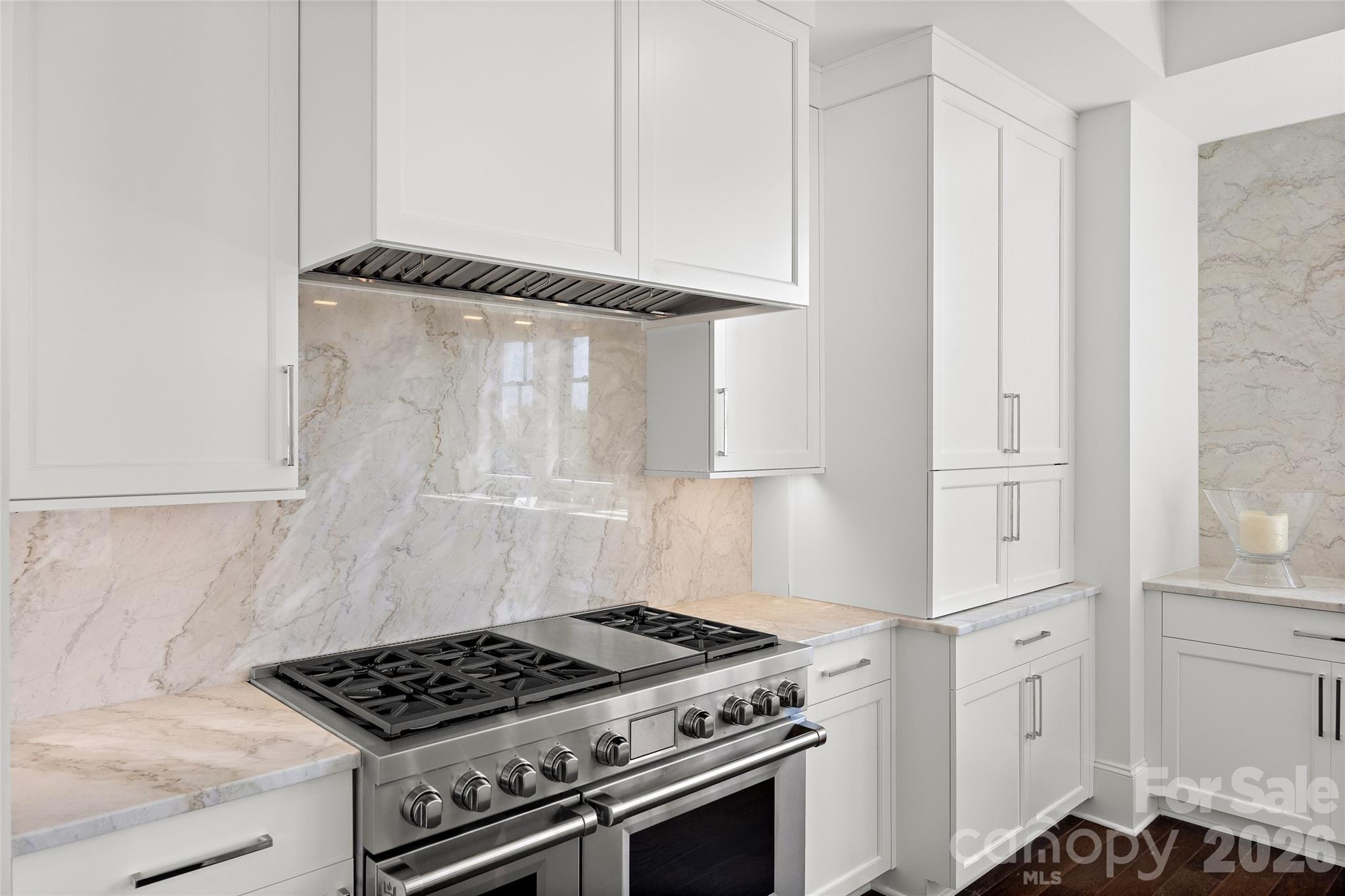 Condominium at 409 Queens Road, Charlotte, photo 16 of 48