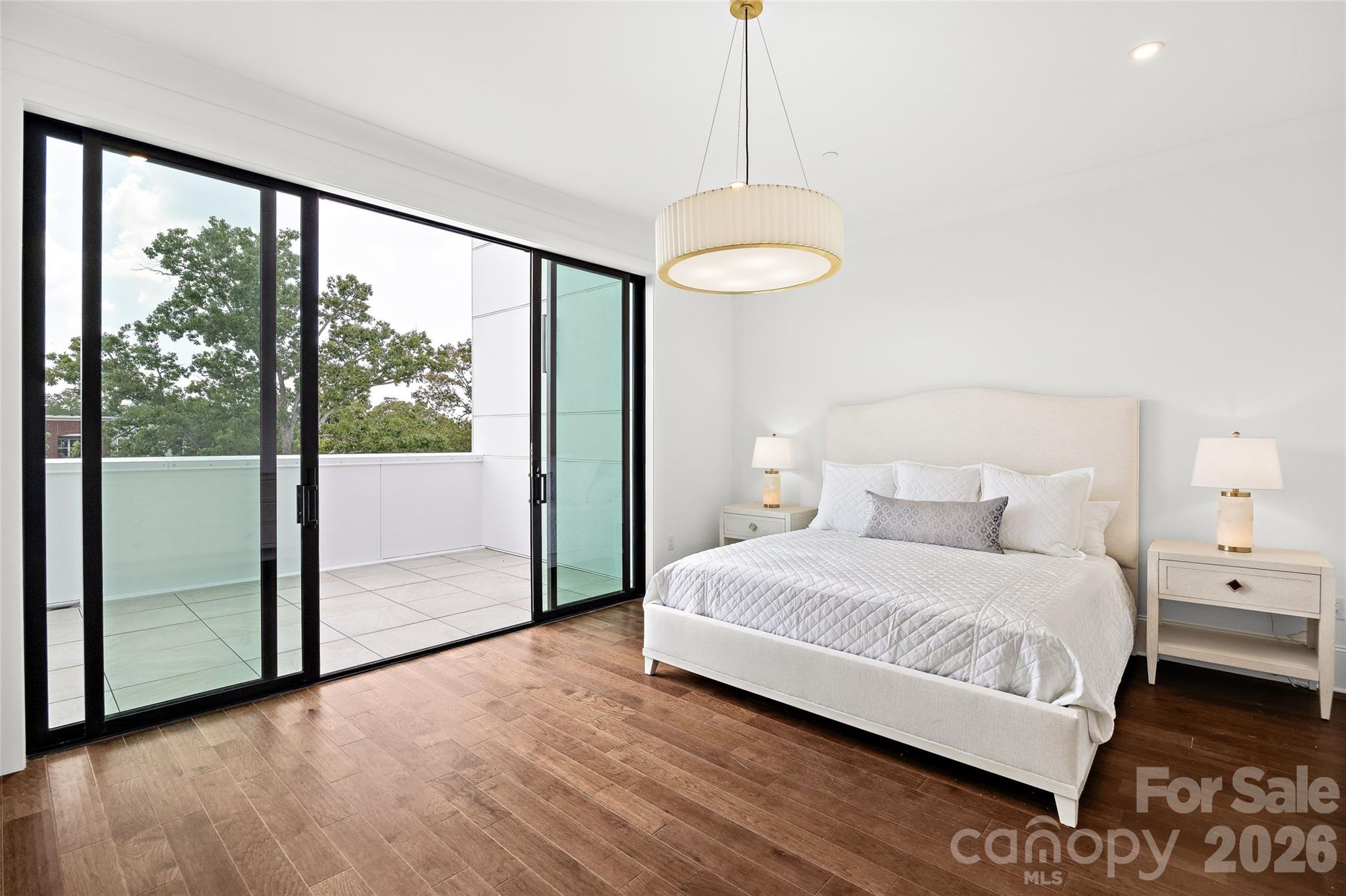 Condominium at 409 Queens Road, Charlotte, photo 28 of 48