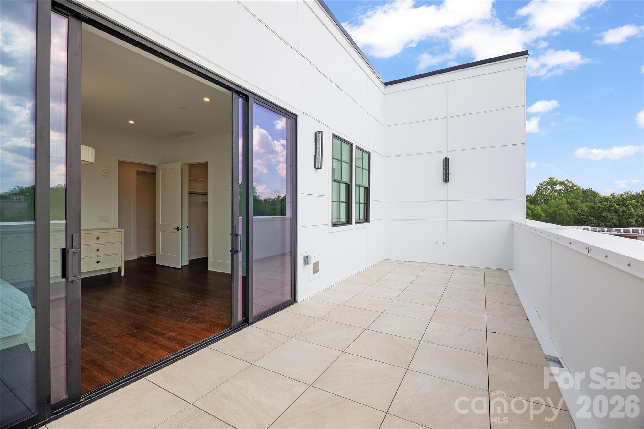 Condominium at 409 Queens Road, Charlotte, photo 29 of 48
