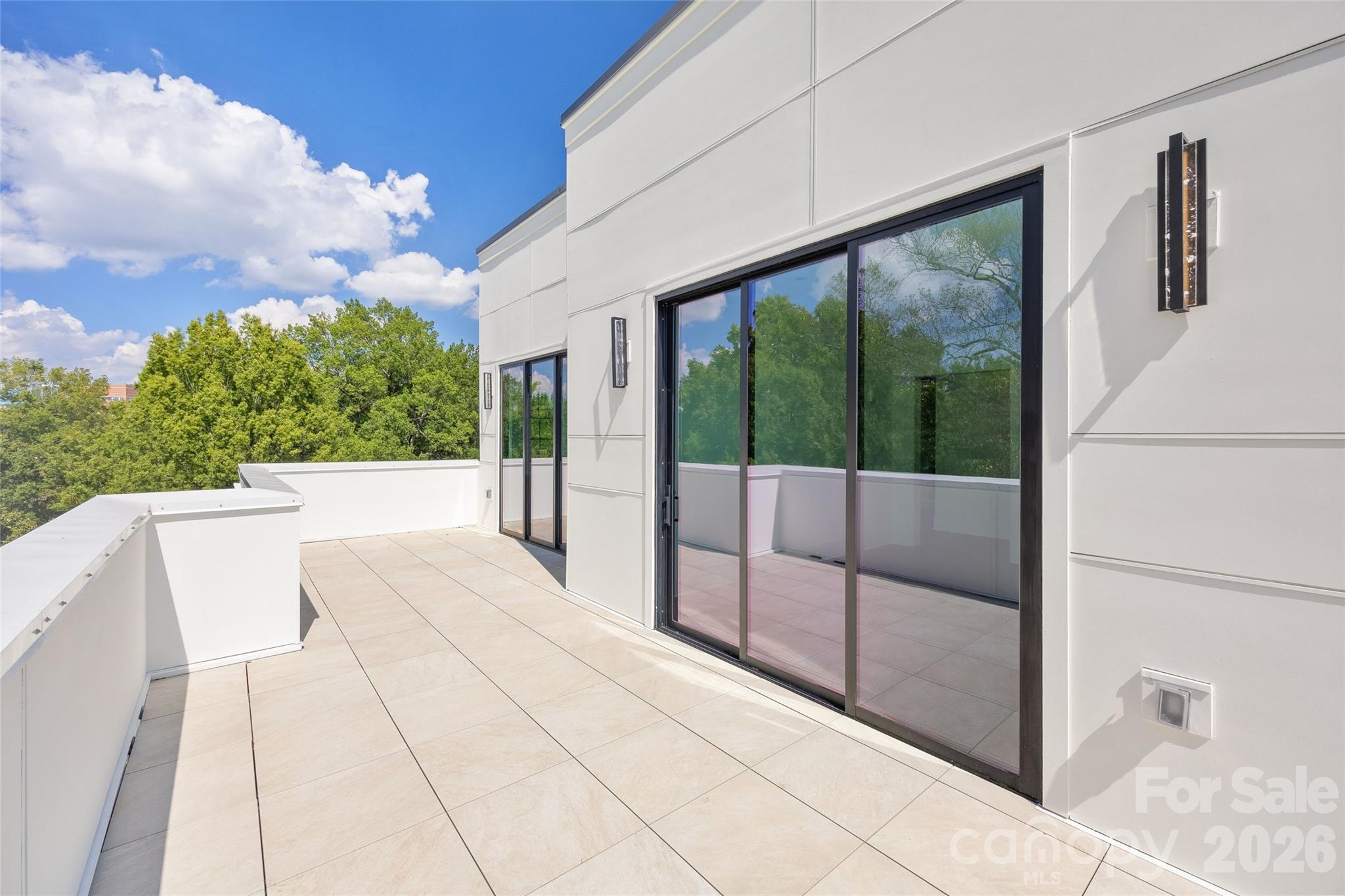 Condominium at 409 Queens Road, Charlotte, photo 36 of 48