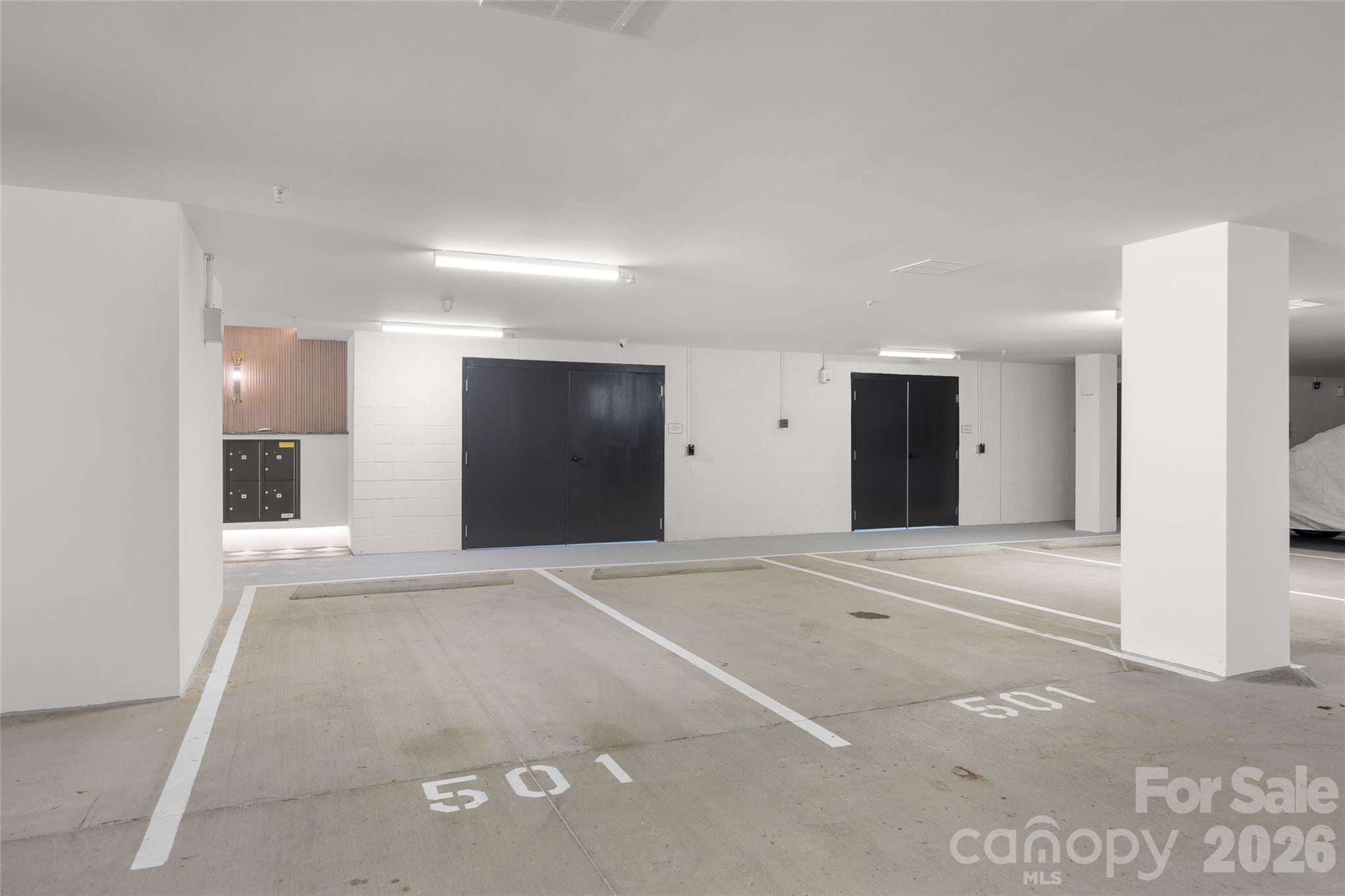 Condominium at 409 Queens Road, Charlotte, photo 48 of 48