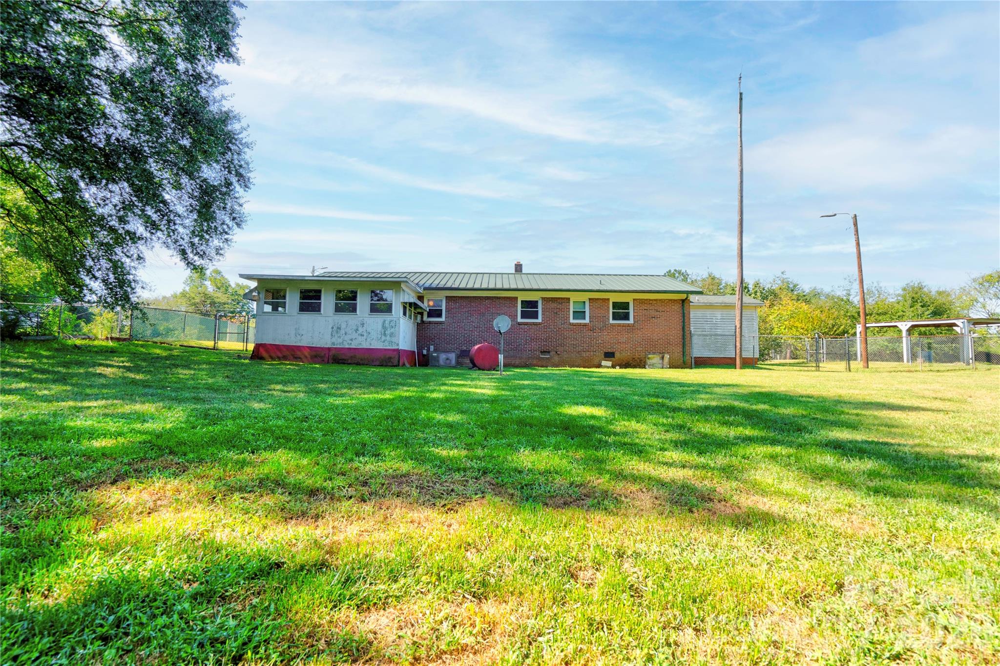 Single Family Residence at 720 Levi Street, Shelby, photo 24 of 29