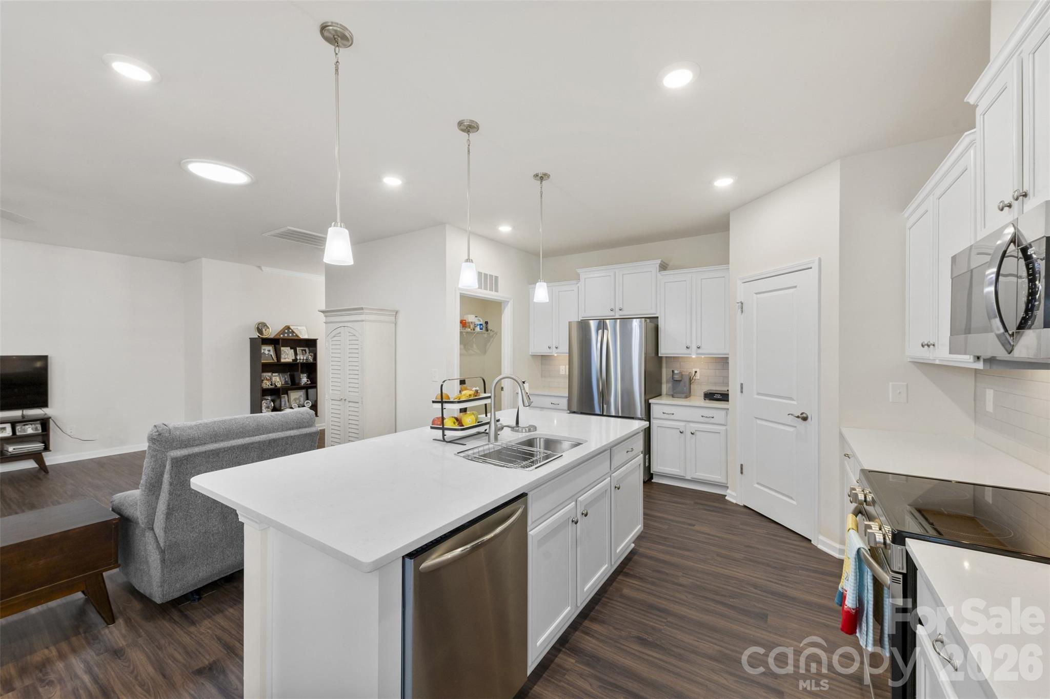 Single Family Residence at 129 Picasso Trail, Mount Holly, photo 17 of 39