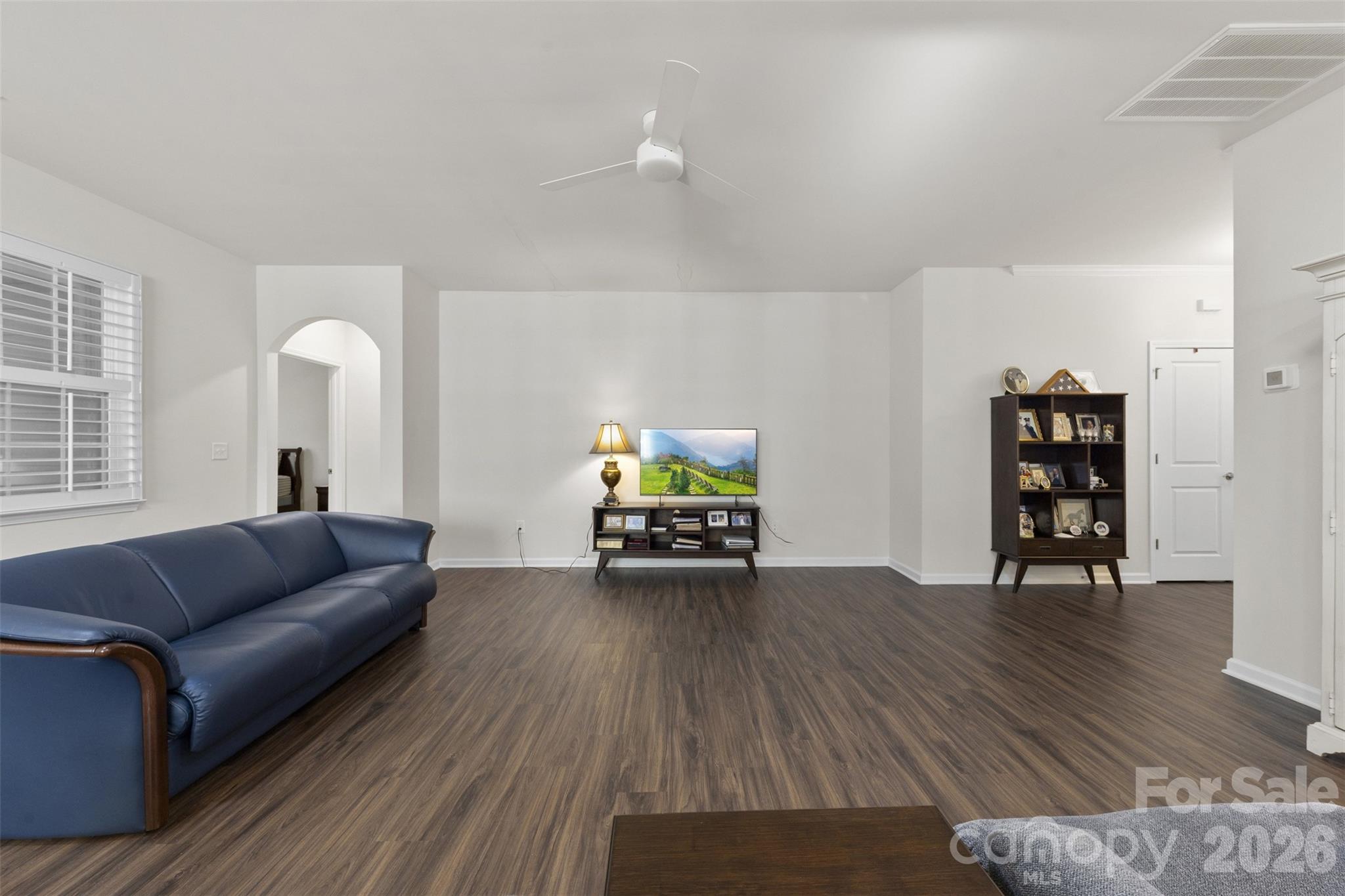 Single Family Residence at 129 Picasso Trail, Mount Holly, photo 28 of 39