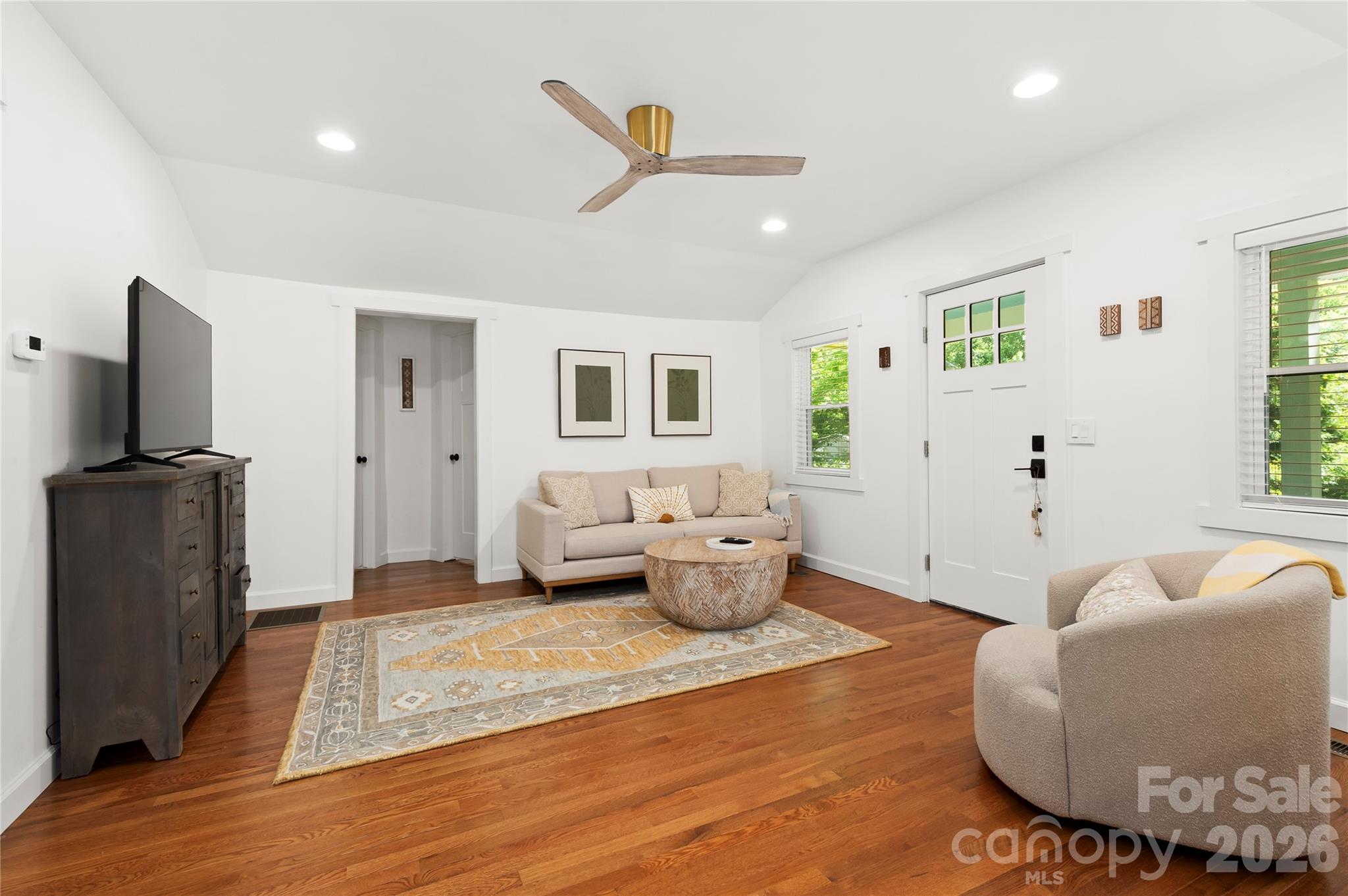 One level livening hardwood floors though out. - 121 Sugar Cove Road, Weaverville