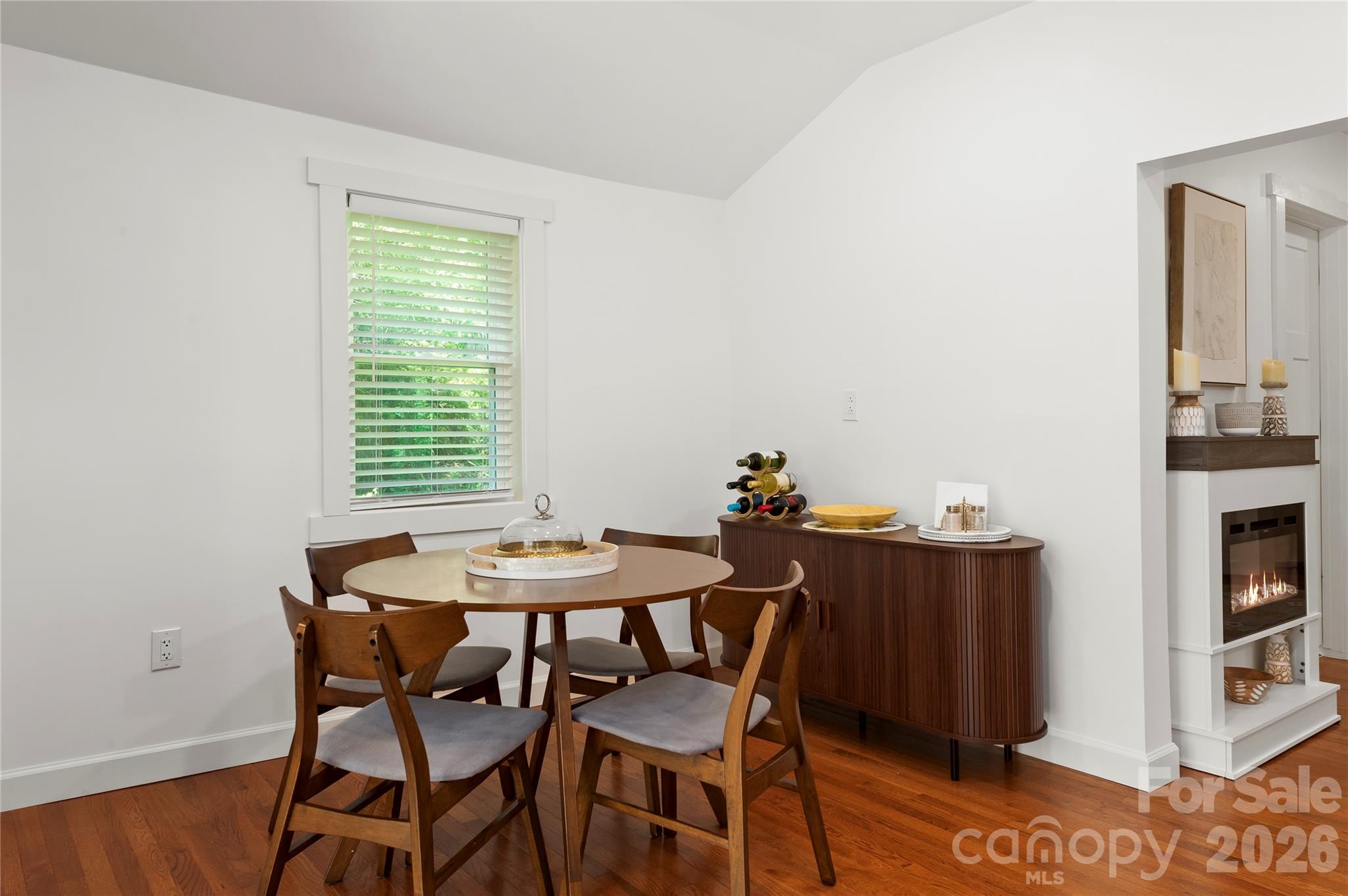 Single Family Residence at 121 Sugar Cove Road, Weaverville, photo 12 of 29