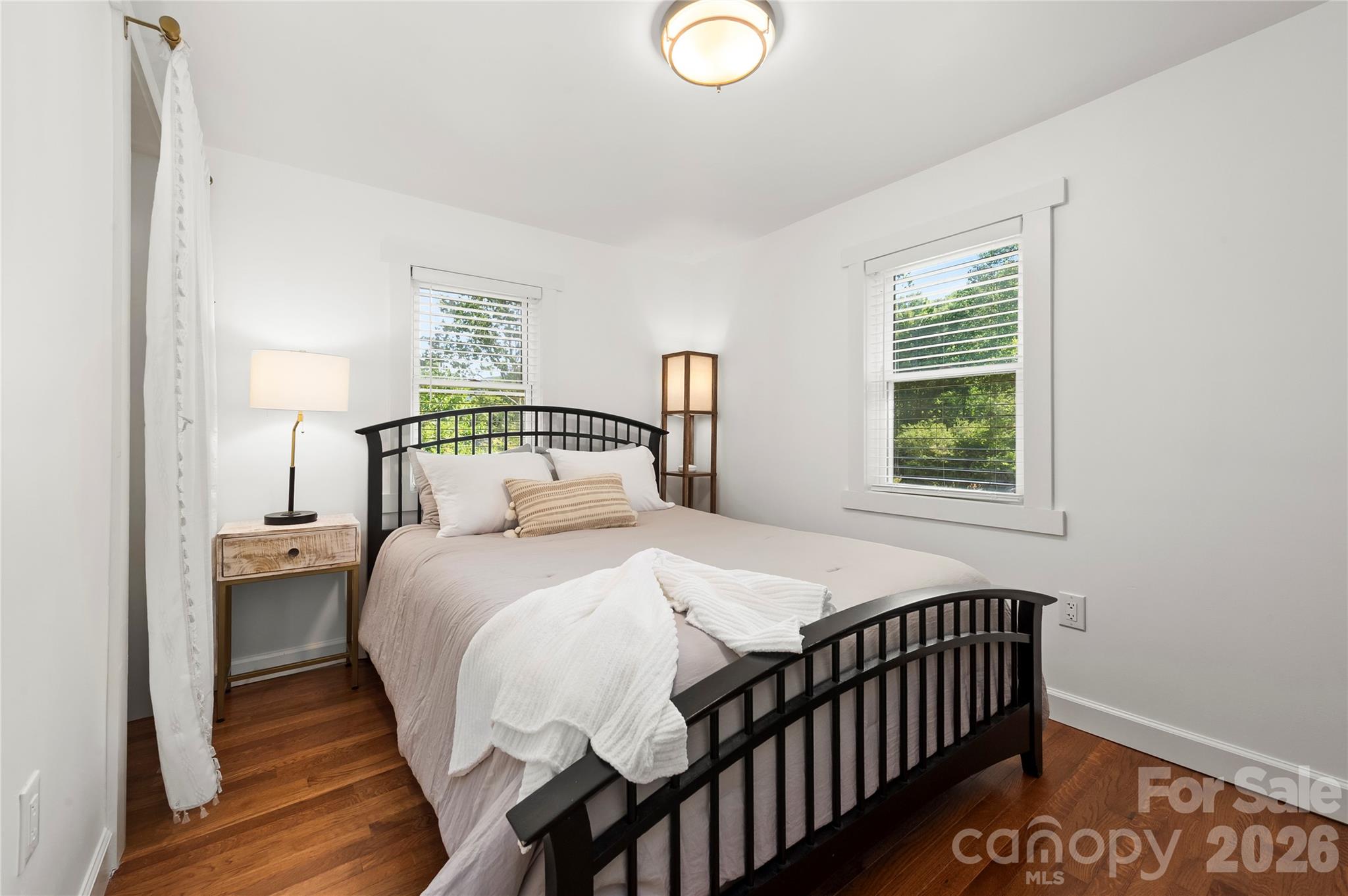 Single Family Residence at 121 Sugar Cove Road, Weaverville, photo 18 of 29