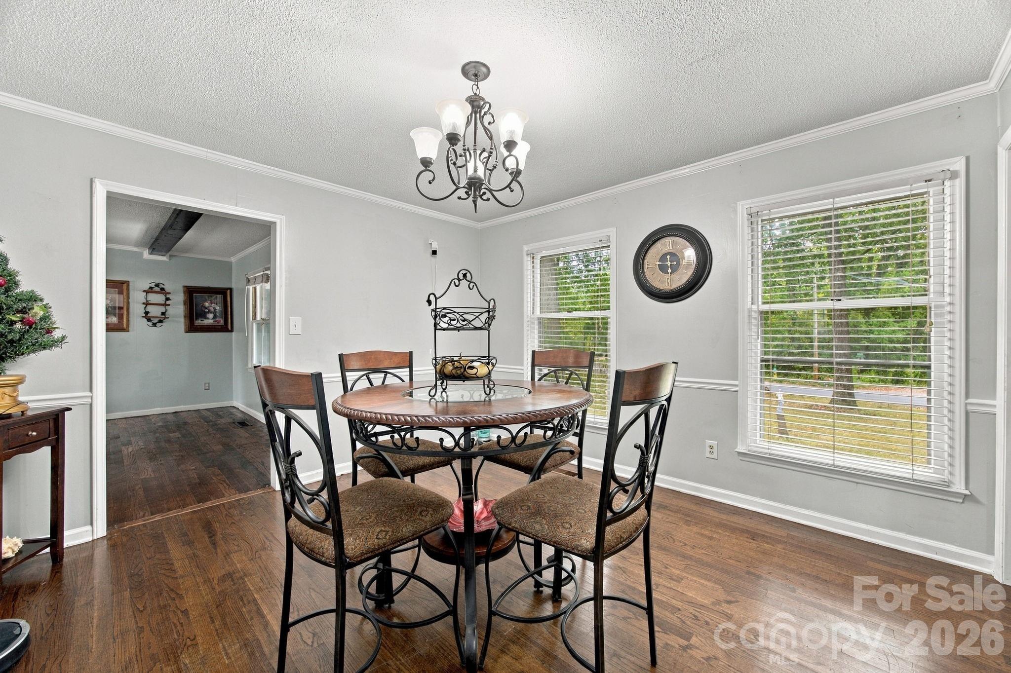 Single Family Residence at 709 Woodside Drive, Kings Mountain, photo 11 of 43
