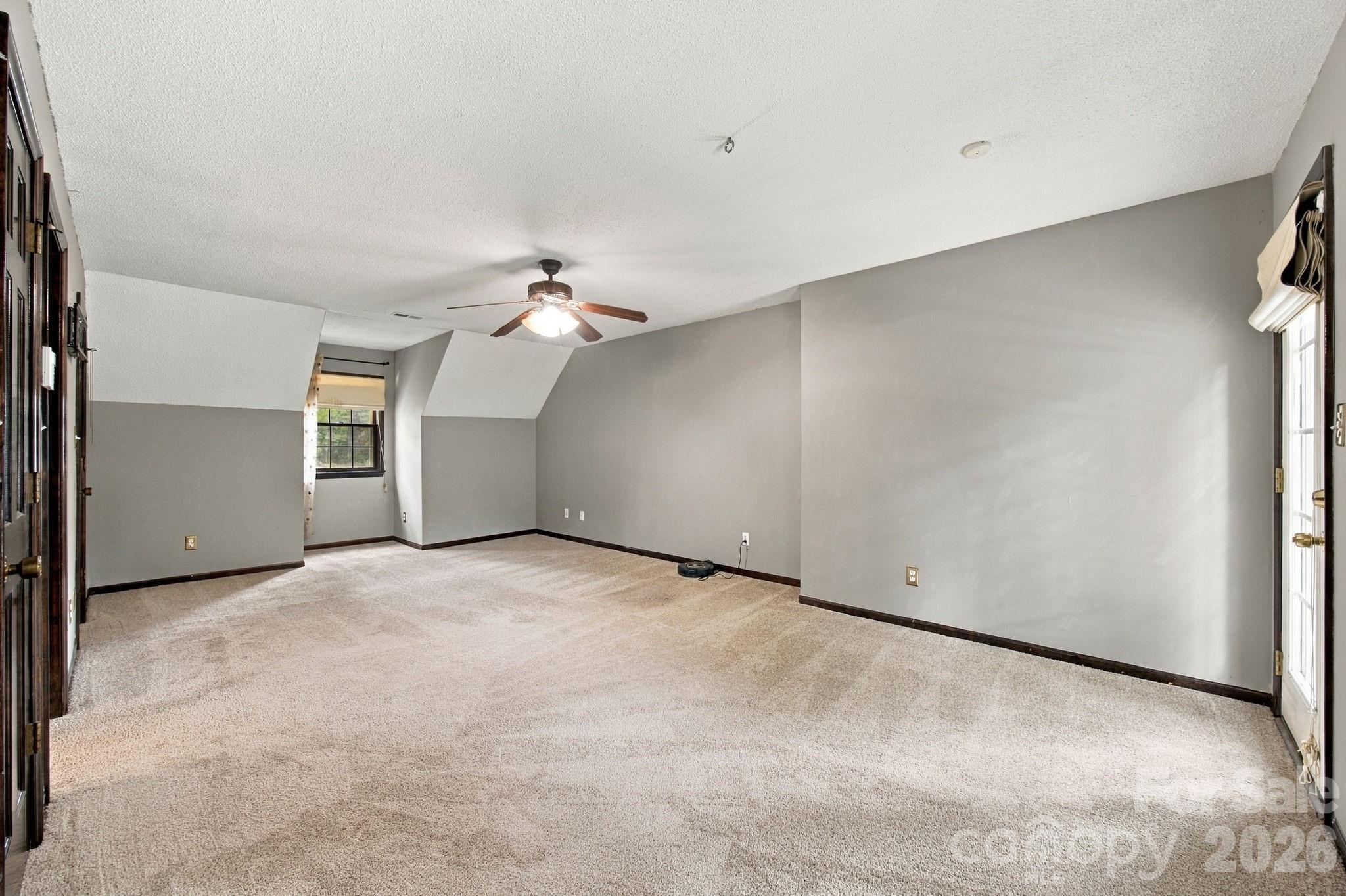Single Family Residence at 709 Woodside Drive, Kings Mountain, photo 26 of 43