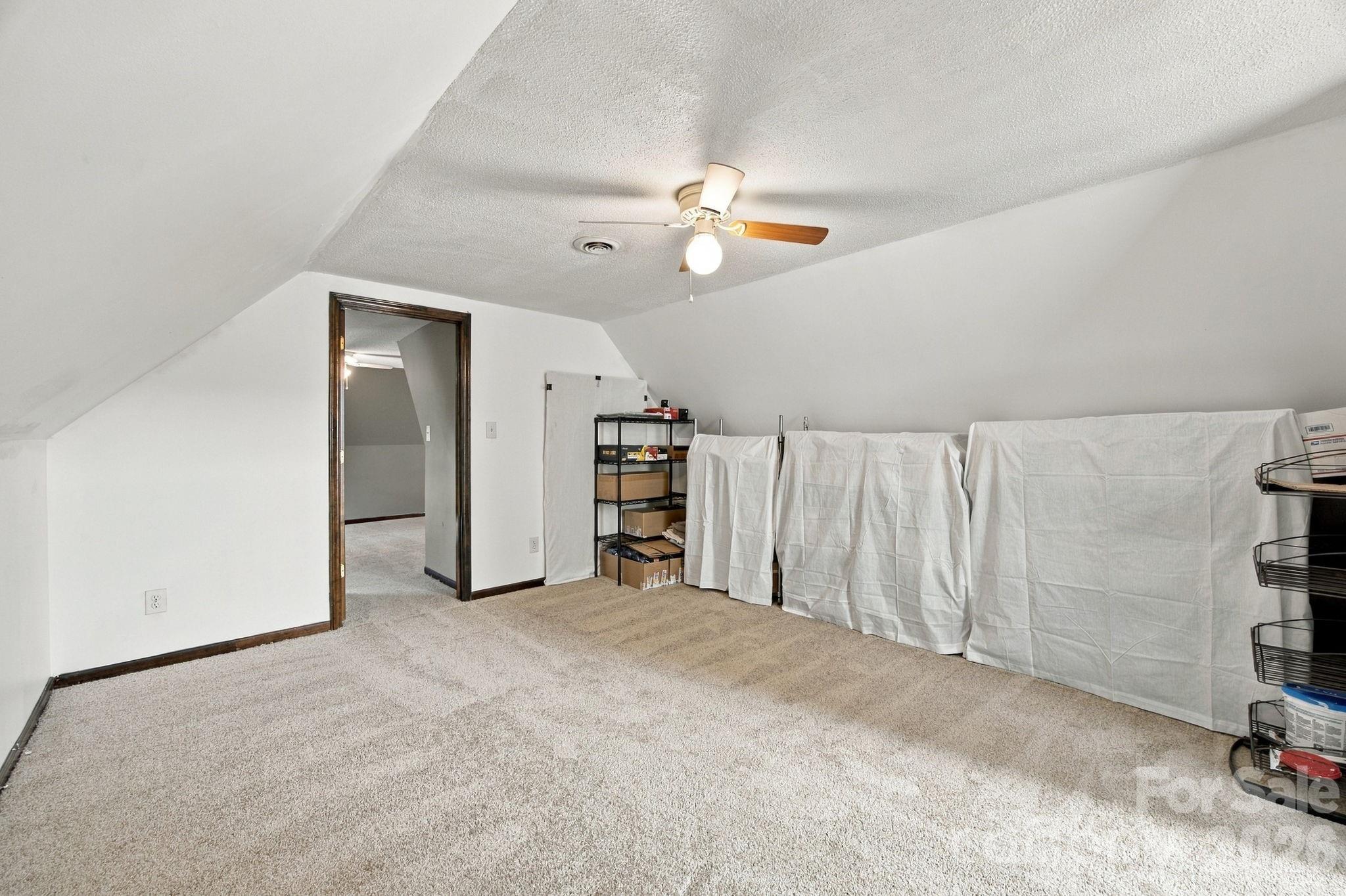 Single Family Residence at 709 Woodside Drive, Kings Mountain, photo 32 of 43