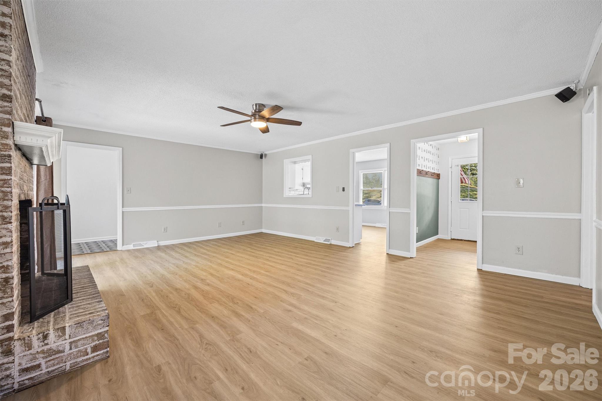 Single Family Residence at 2021 Downey Street, Rock Hill, photo 7 of 30