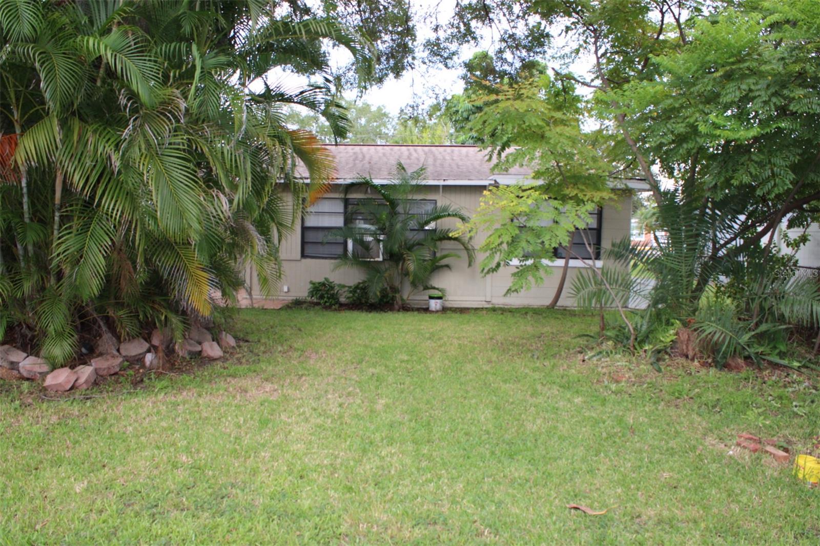 Single Family Residence at 316 COMO ST, TAMPA, photo 11 of 15