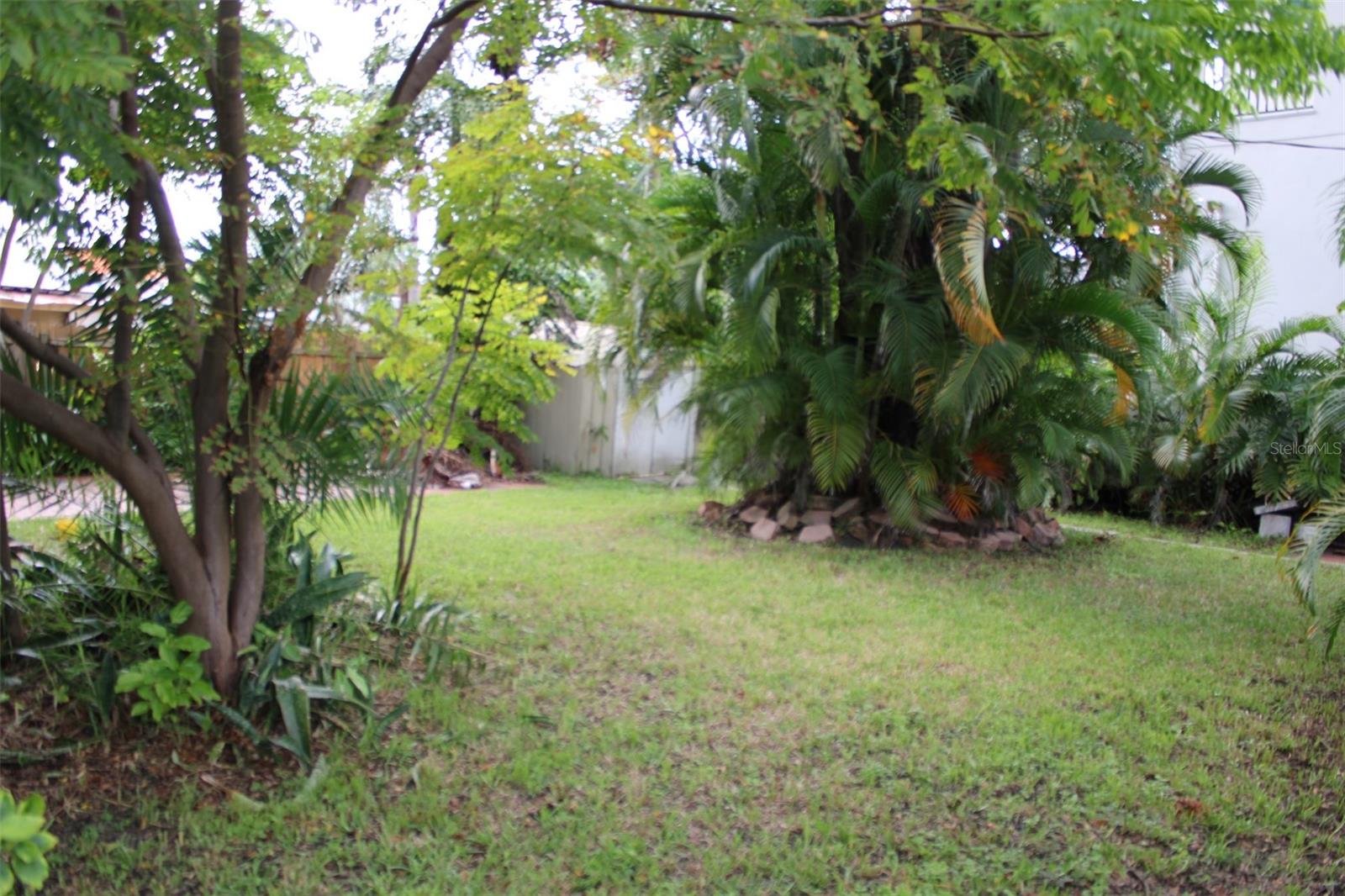 Single Family Residence at 316 COMO ST, TAMPA, photo 13 of 15