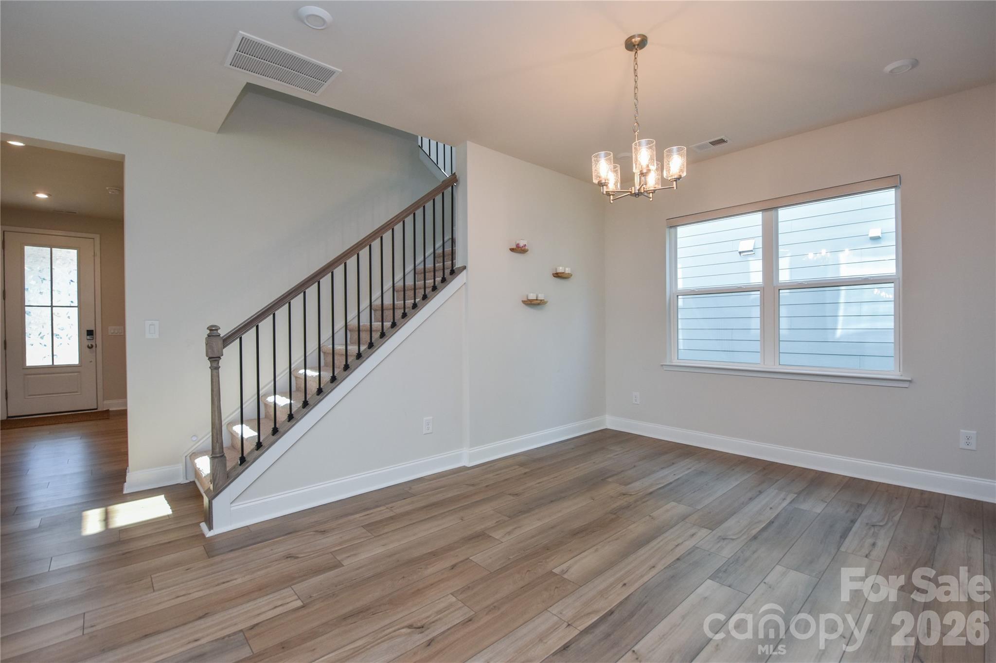 Single Family Residence at 115 Hadley Court, Mooresville, photo 8 of 40