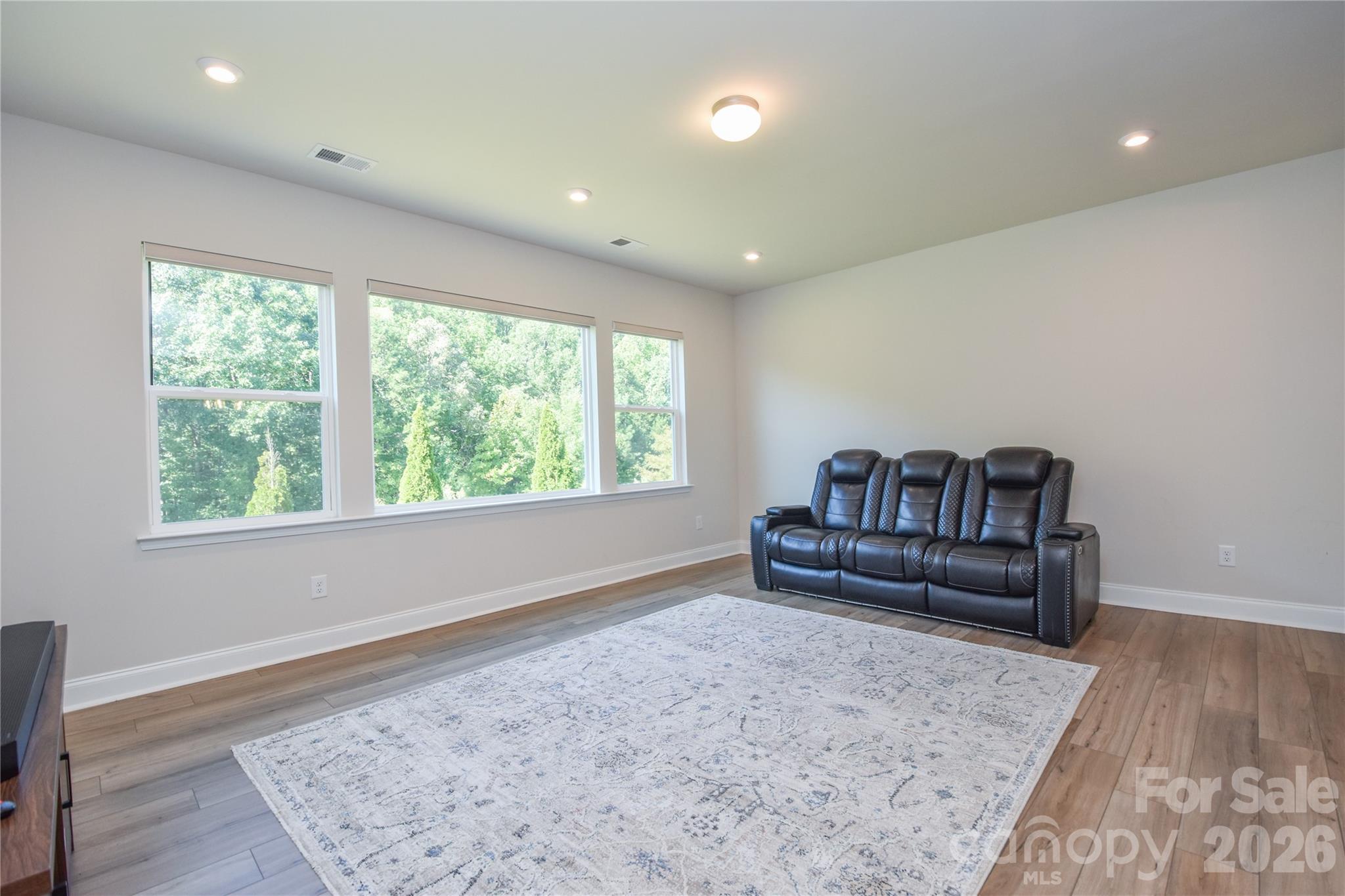 Single Family Residence at 115 Hadley Court, Mooresville, photo 15 of 40