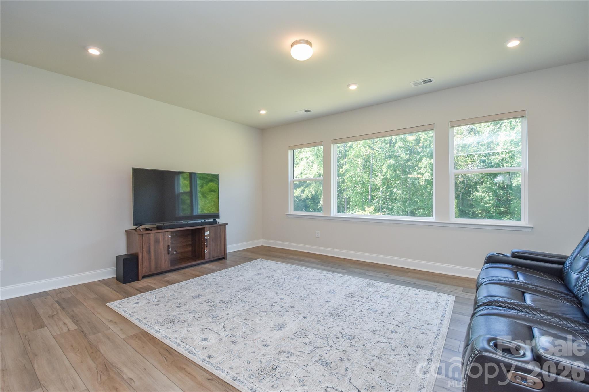 Single Family Residence at 115 Hadley Court, Mooresville, photo 16 of 40