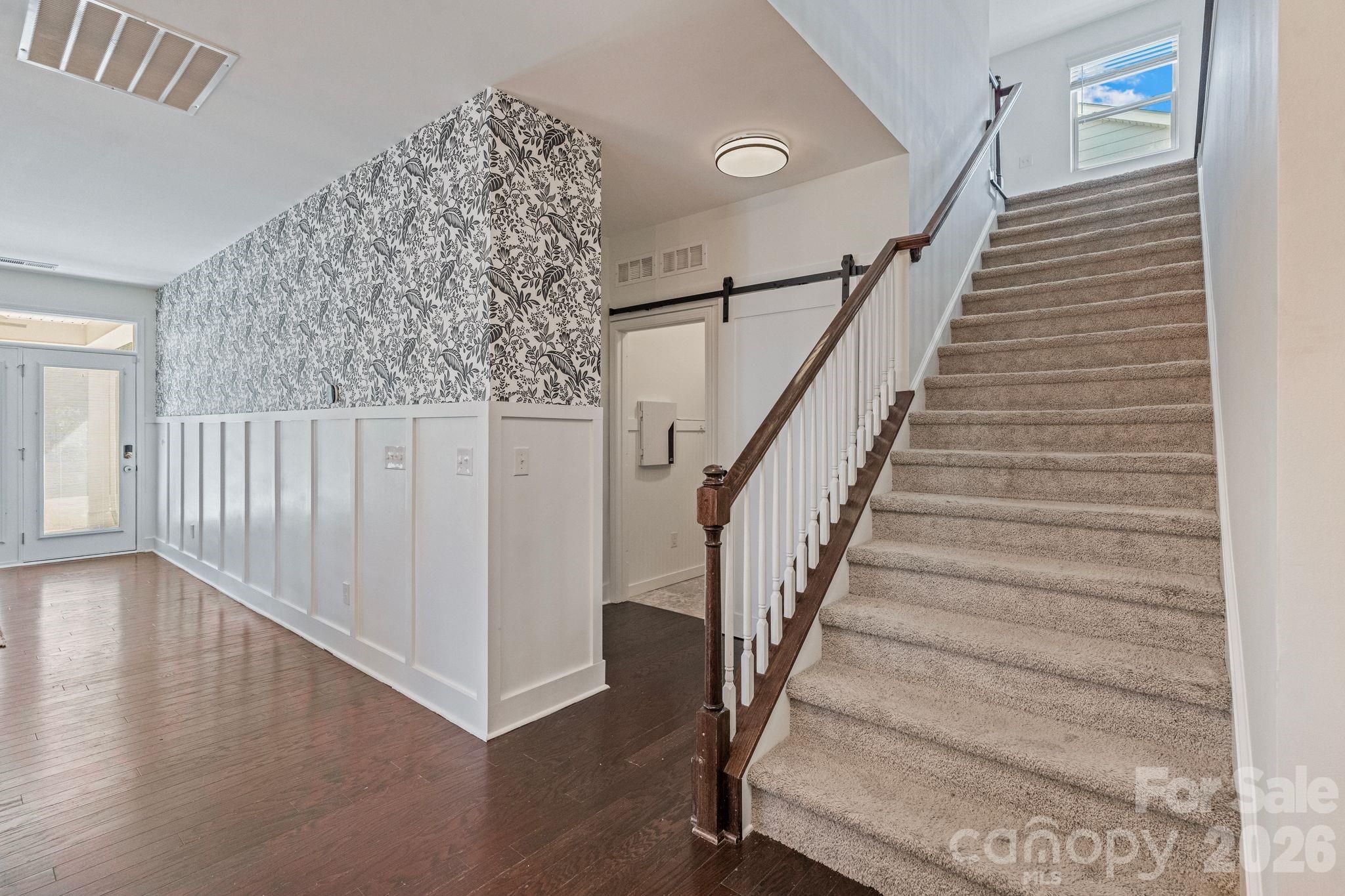 Single Family Residence at 12804 Heath Grove Drive, Huntersville, photo 17 of 41