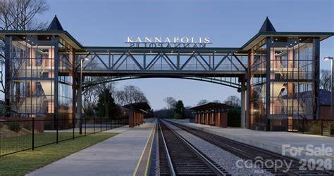 Single Family Residence at 817 Skyland Street, Kannapolis, photo 6 of 14